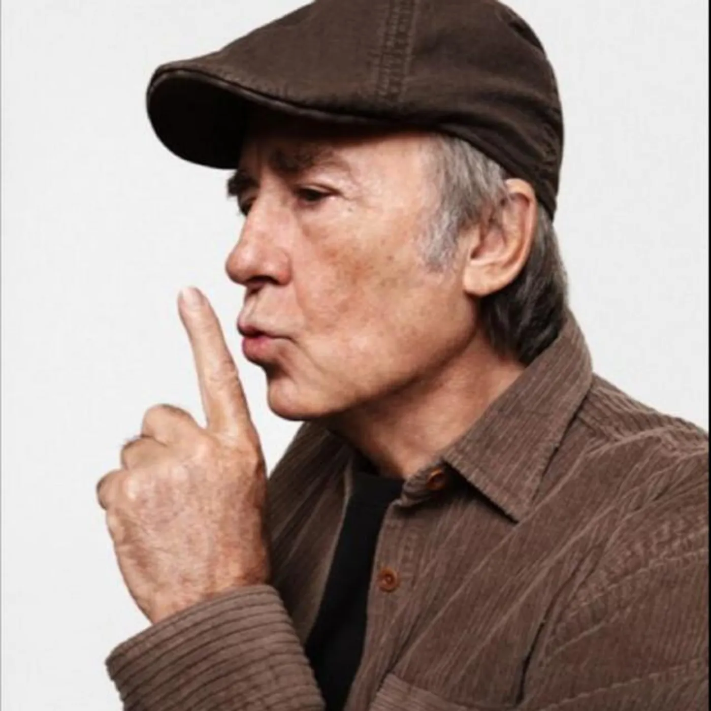 Joan Manuel Serrat Brand Page