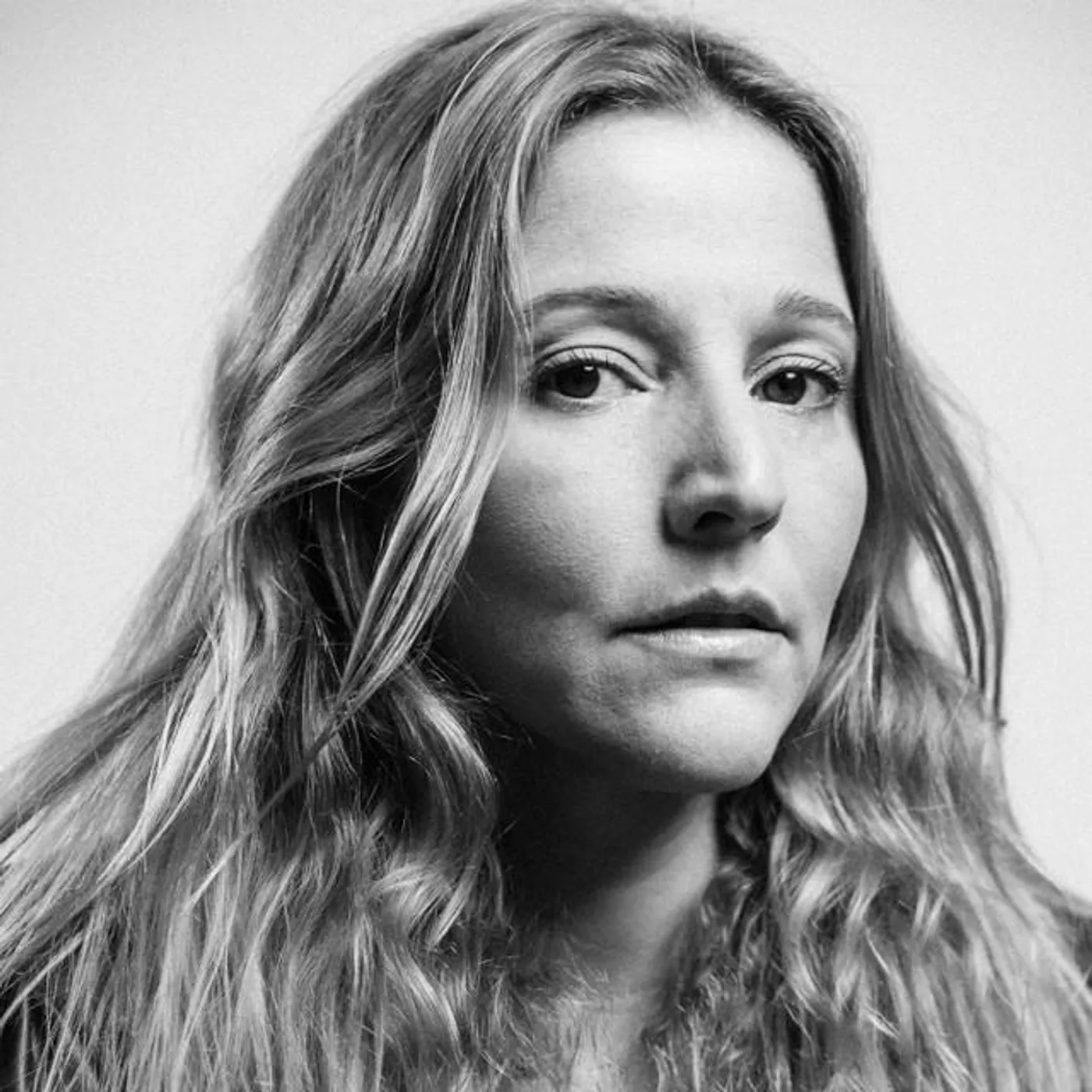 Joana Alegre Brand Page