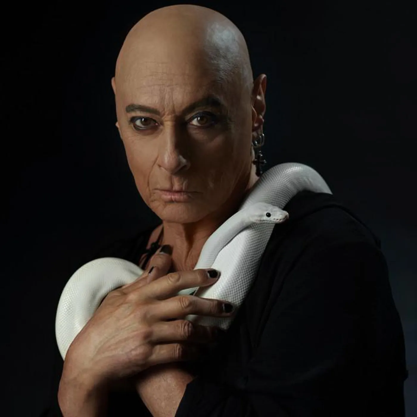 Joe Lynn Turner Brand Page