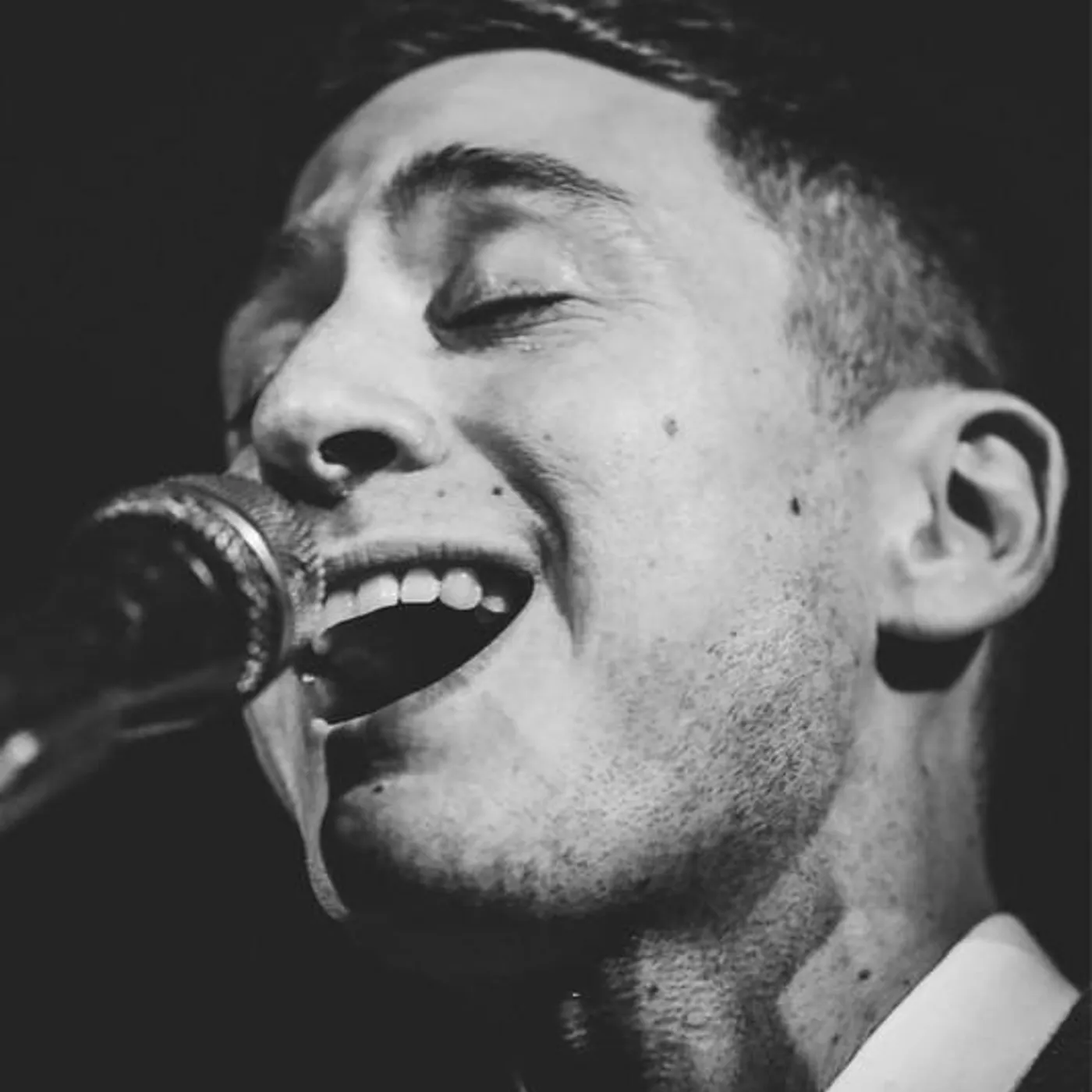 Joey Dosik Brand Page