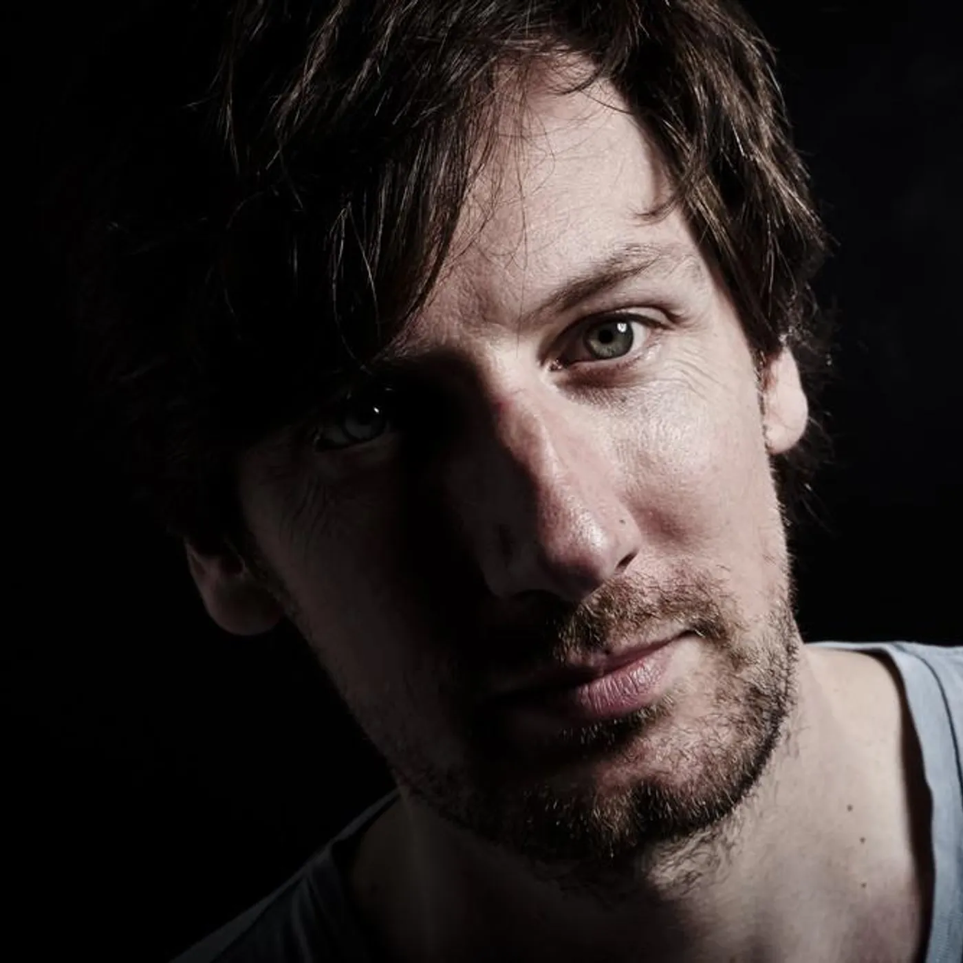 Jonas Bering Brand Page