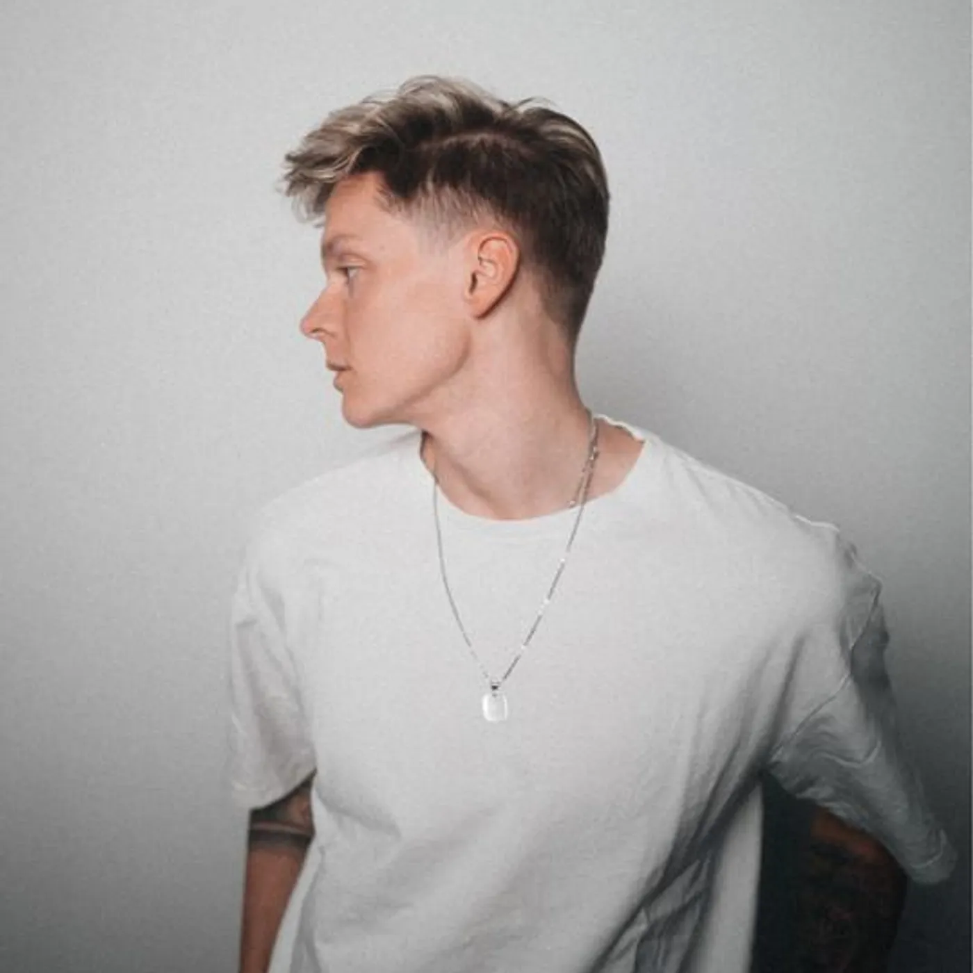 Jonas Monar Brand Page