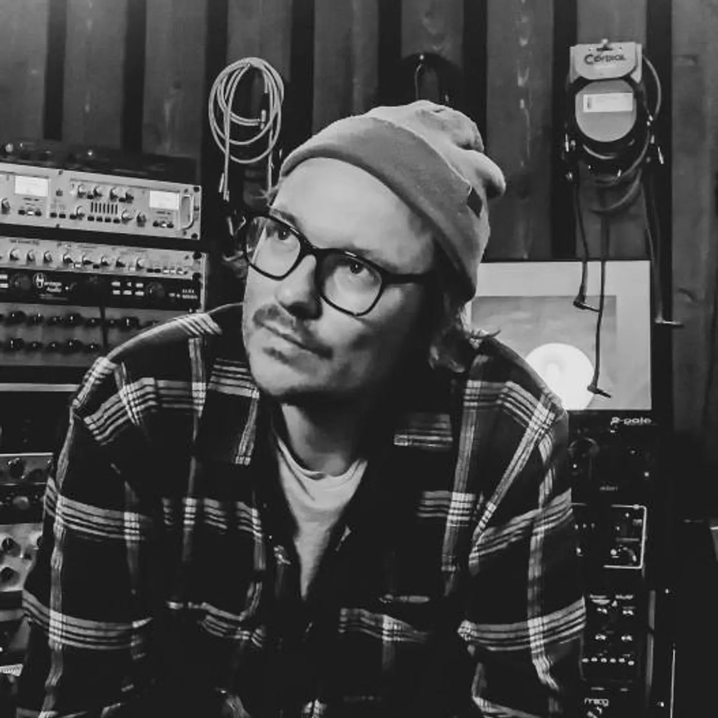 Jonas Munk Brand Page