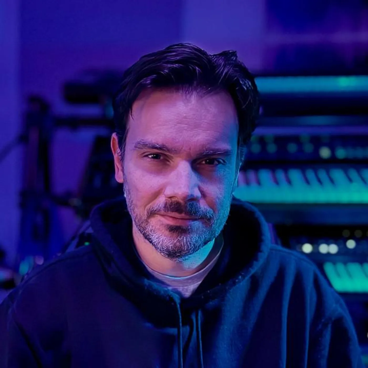 Jonas Steur Brand Page