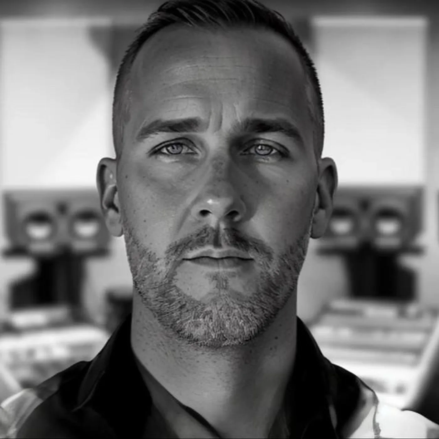 Jonathan Mayer Brand Page