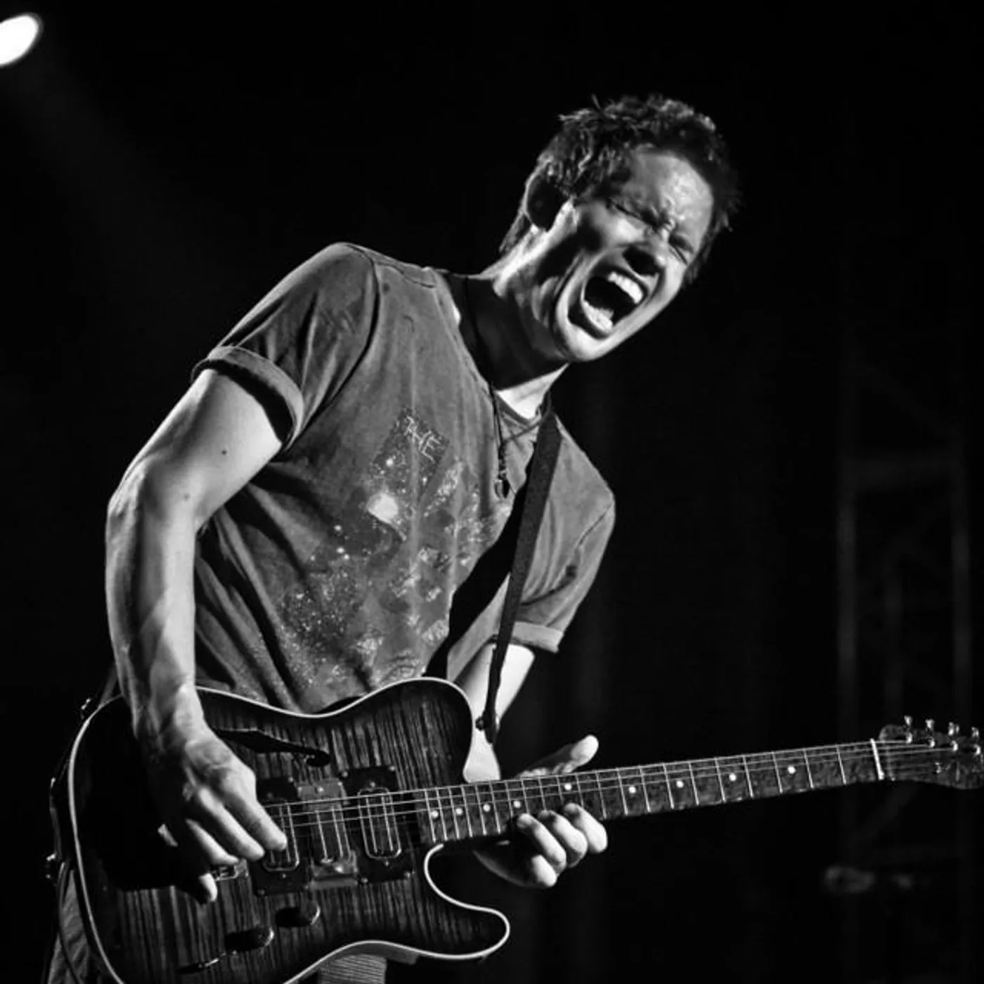 Jonny Lang Brand Page