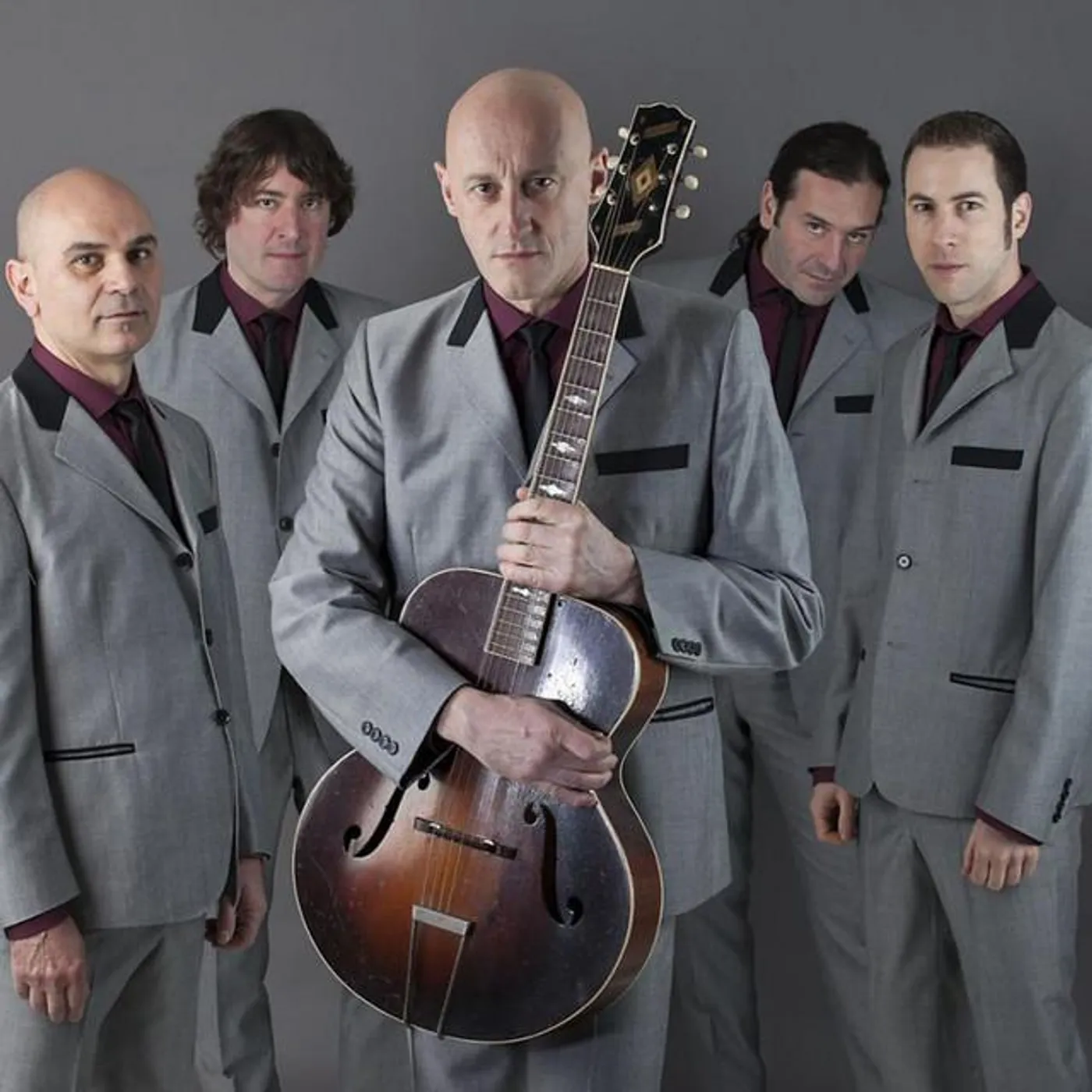 Jorge Ilegal y los Magníficos Brand Page