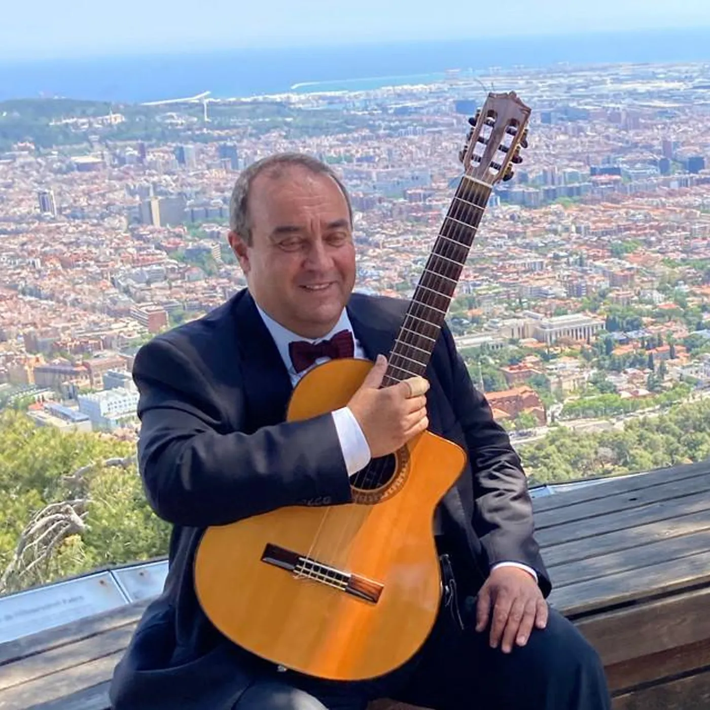 Javier Van Velthoven Brand Page