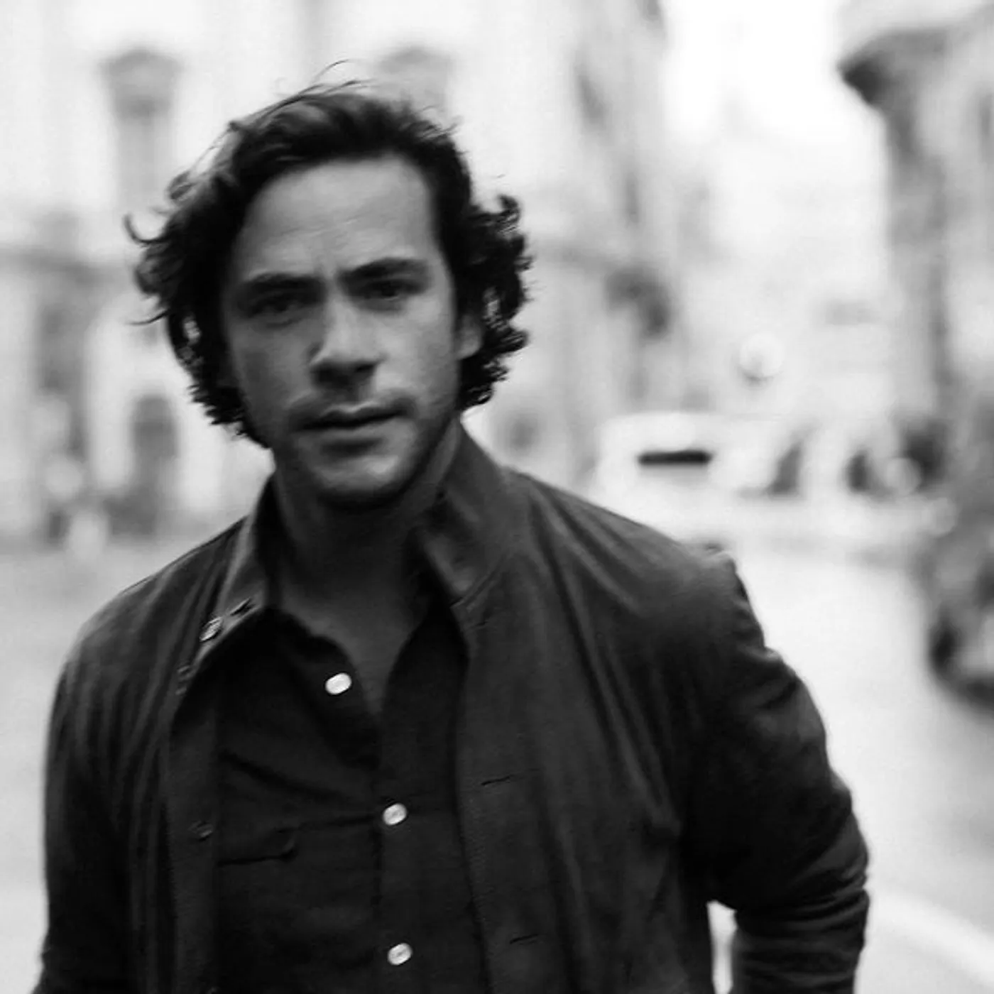 Jack Savoretti Brand Page