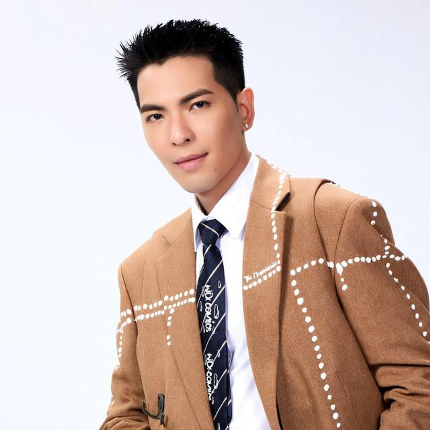 Jam Hsiao Brand Page