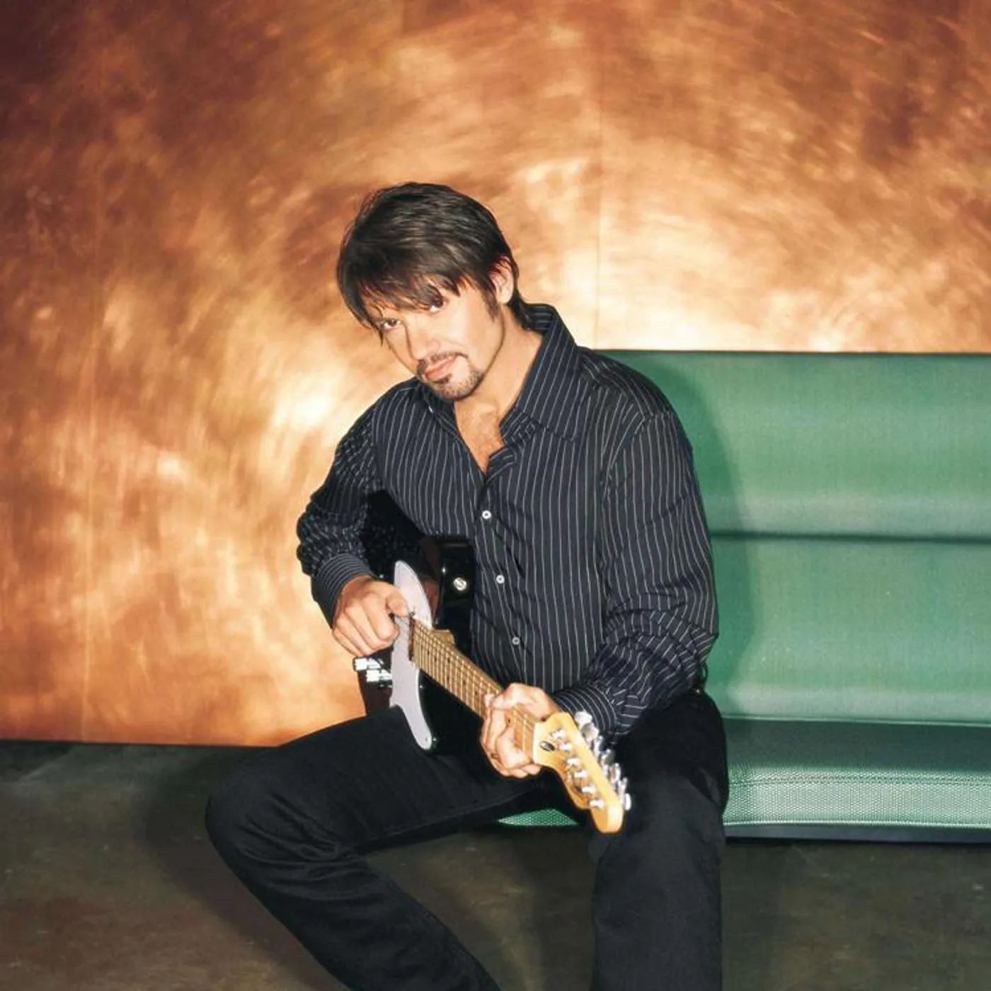 Jeff Bates Brand Page