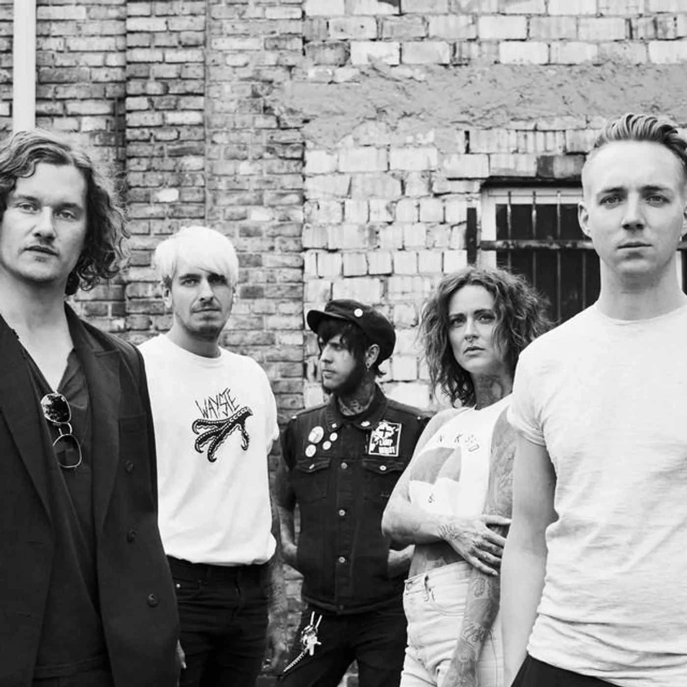 Jennifer Rostock Brand Page