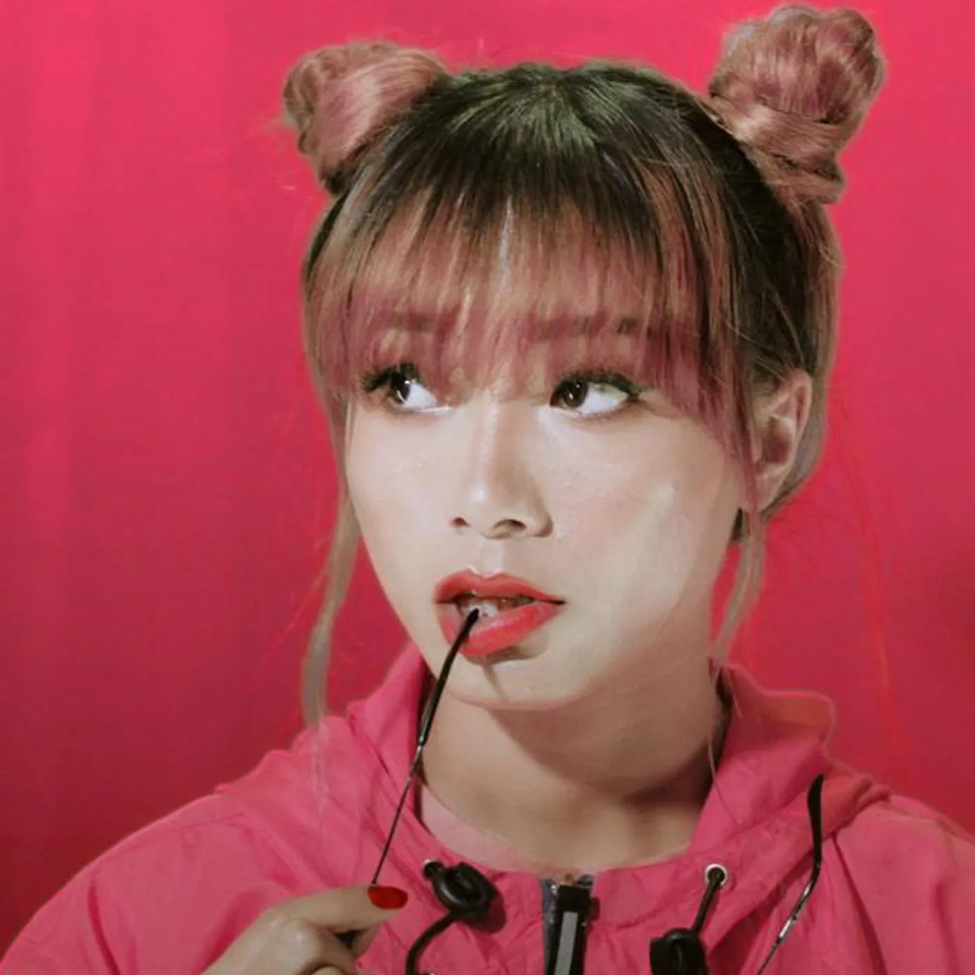 Jenny and the cinematics