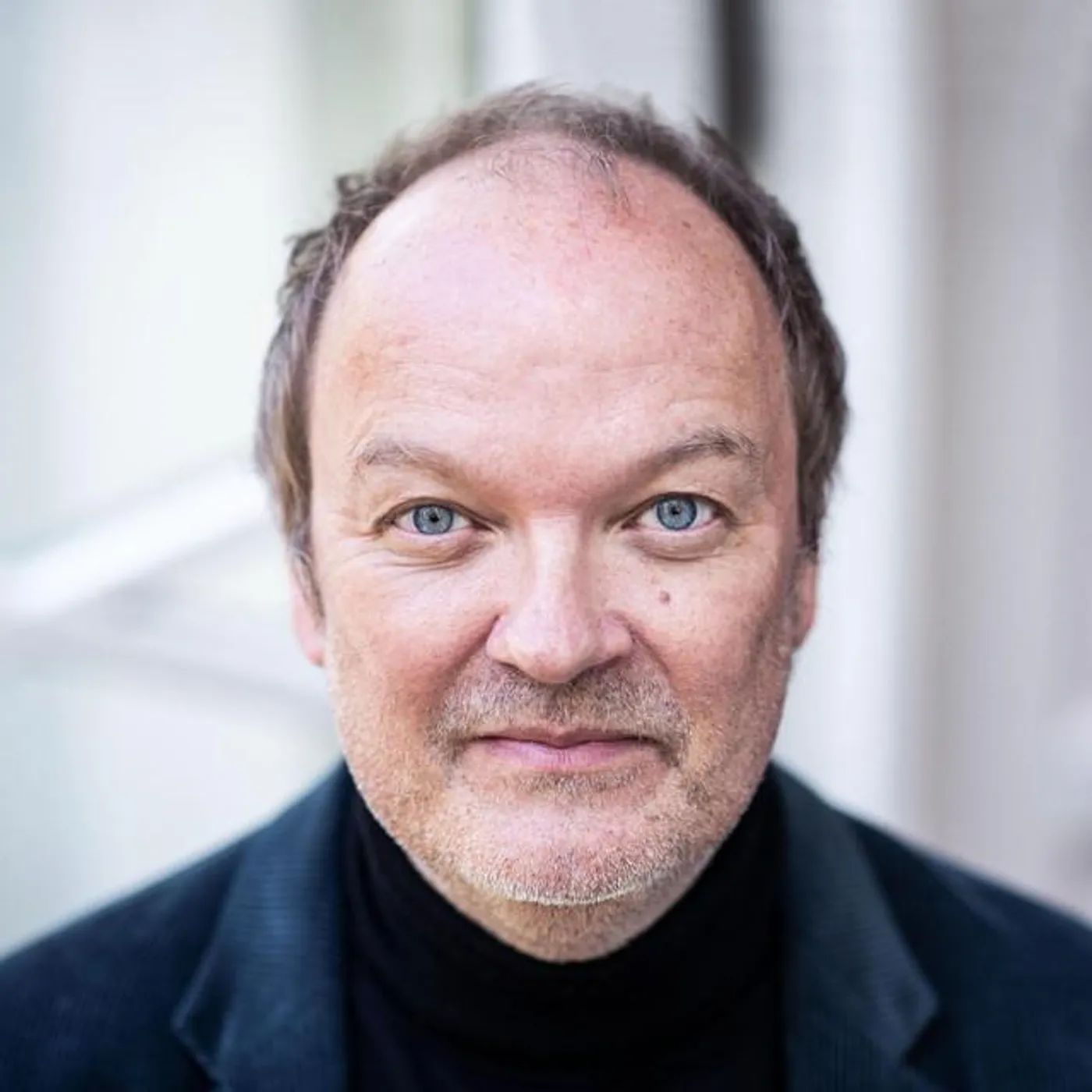 Jens Wawrczeck Brand Page