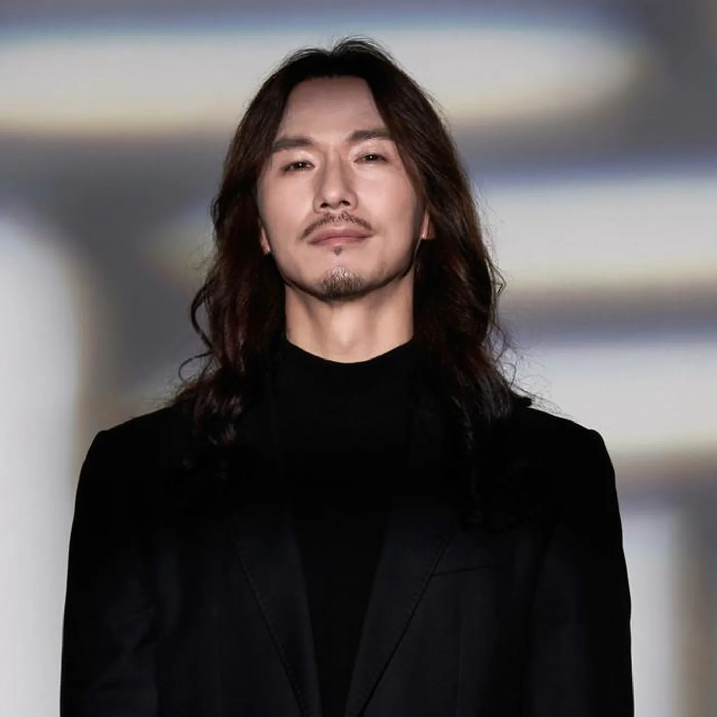 Jeong Hongil Brand Page