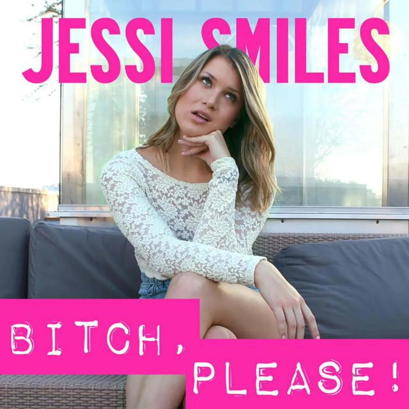 Jessi Smiles
