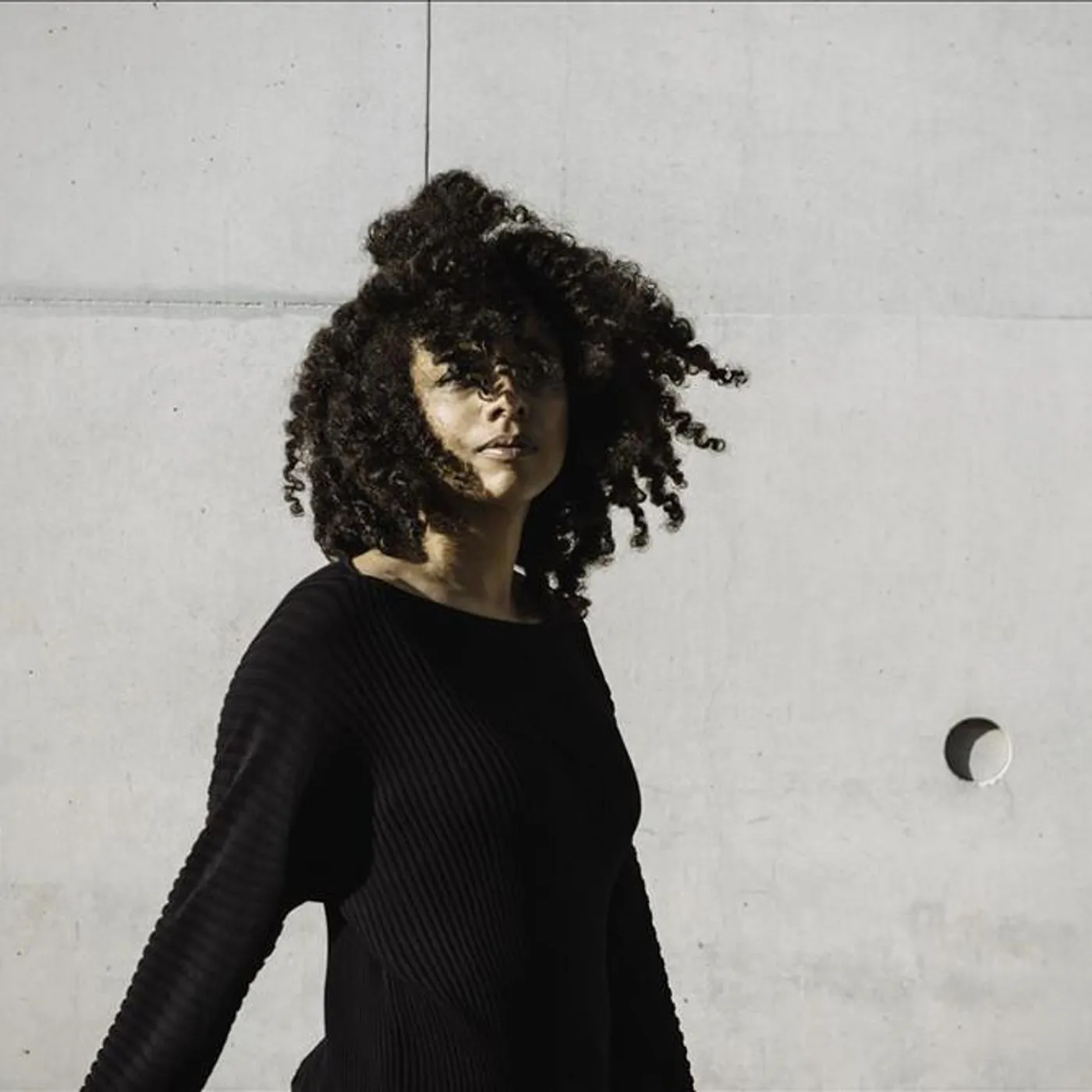 Jessica Ekomane Brand Page