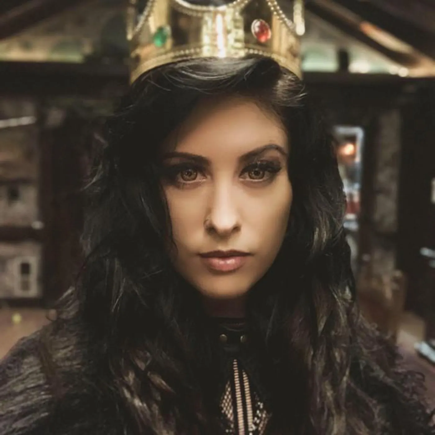 Jessica Meuse Brand Page