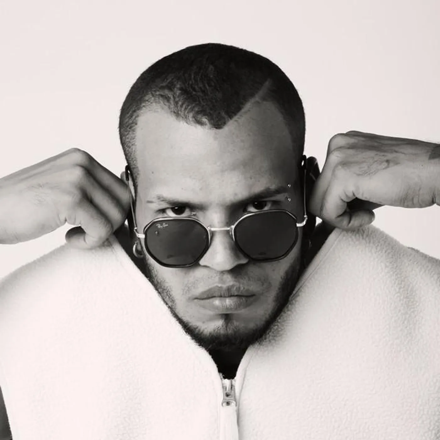 Jhon Waraos Brand Page