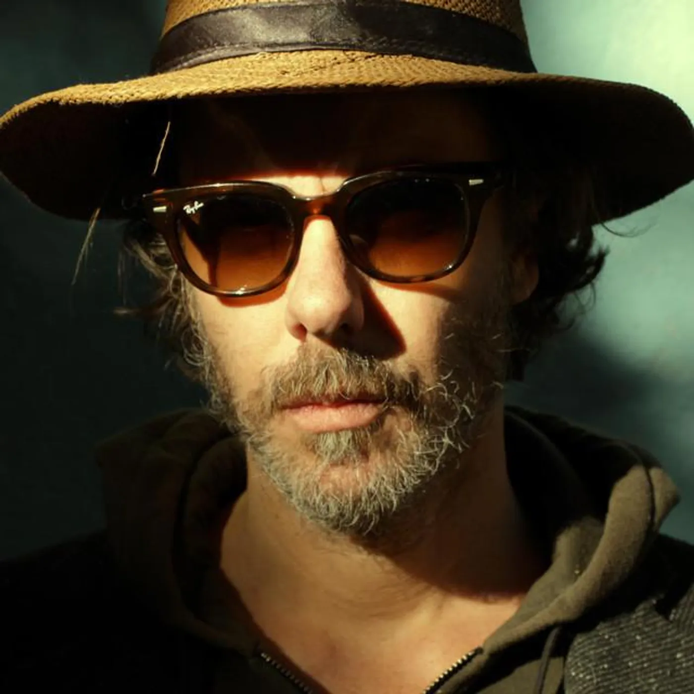 Julio de la Rosa Brand Page