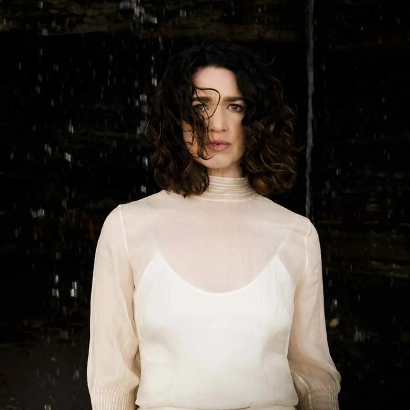 Julia Deans Brand Page