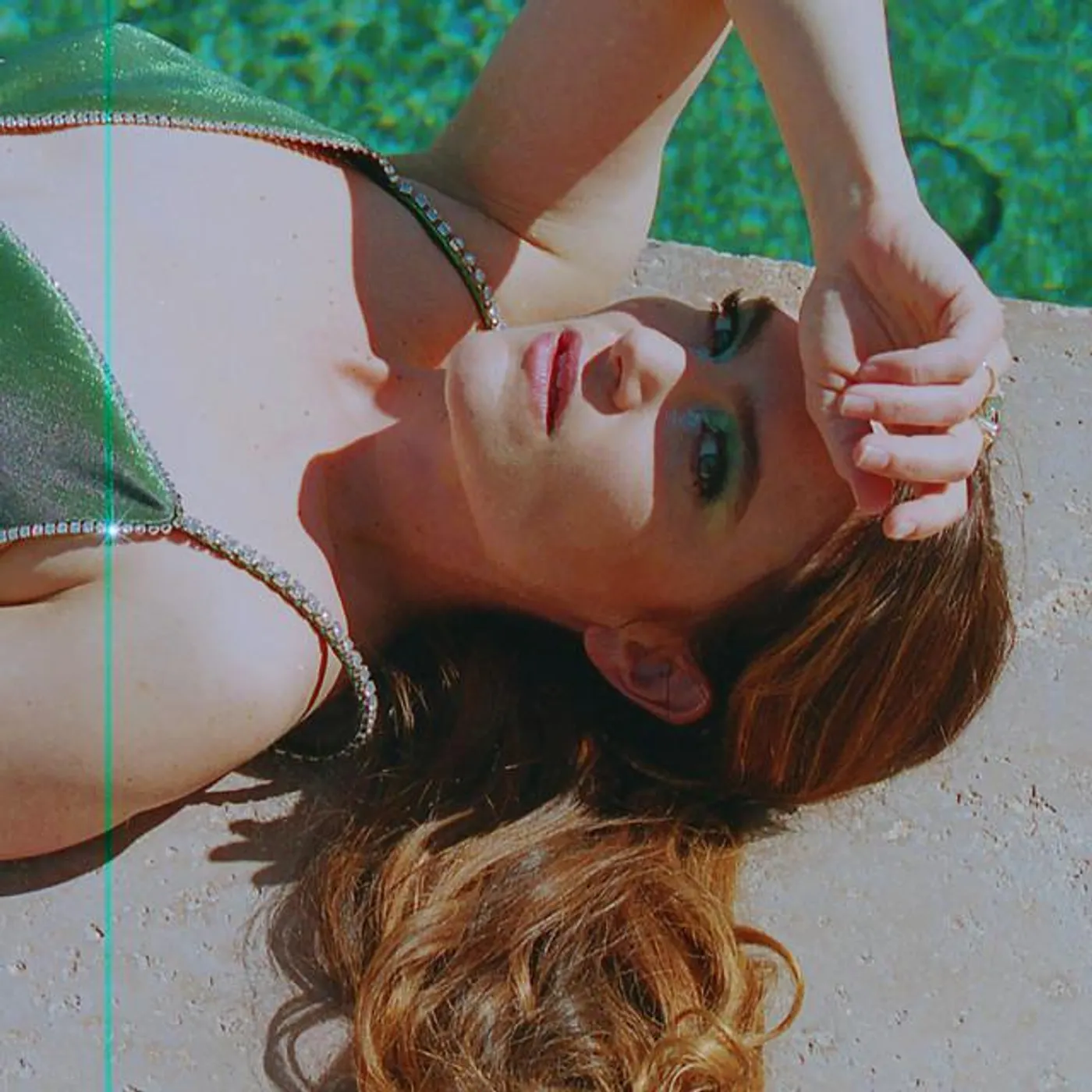 Julia Stone Brand Page