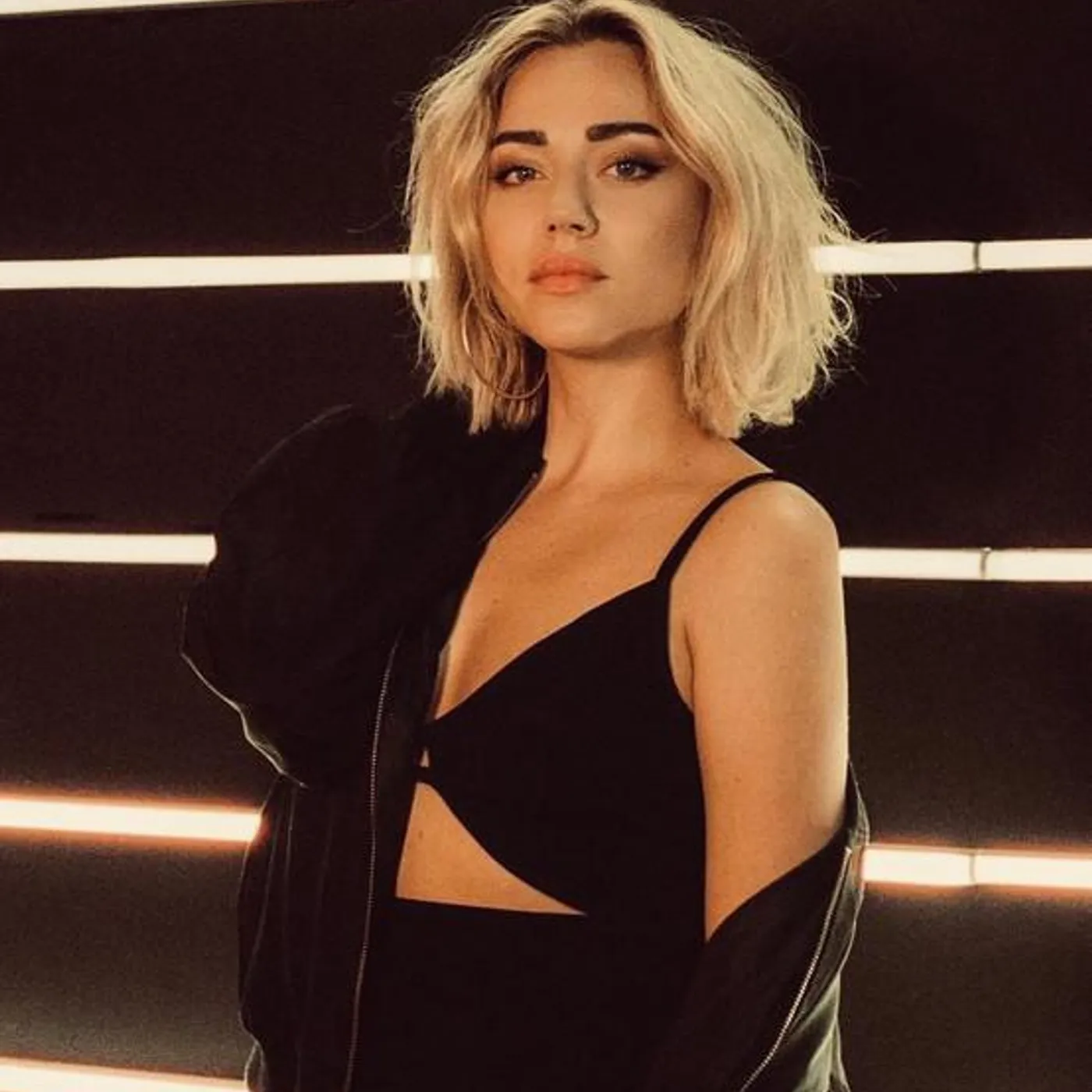 Julia Ross Brand Page