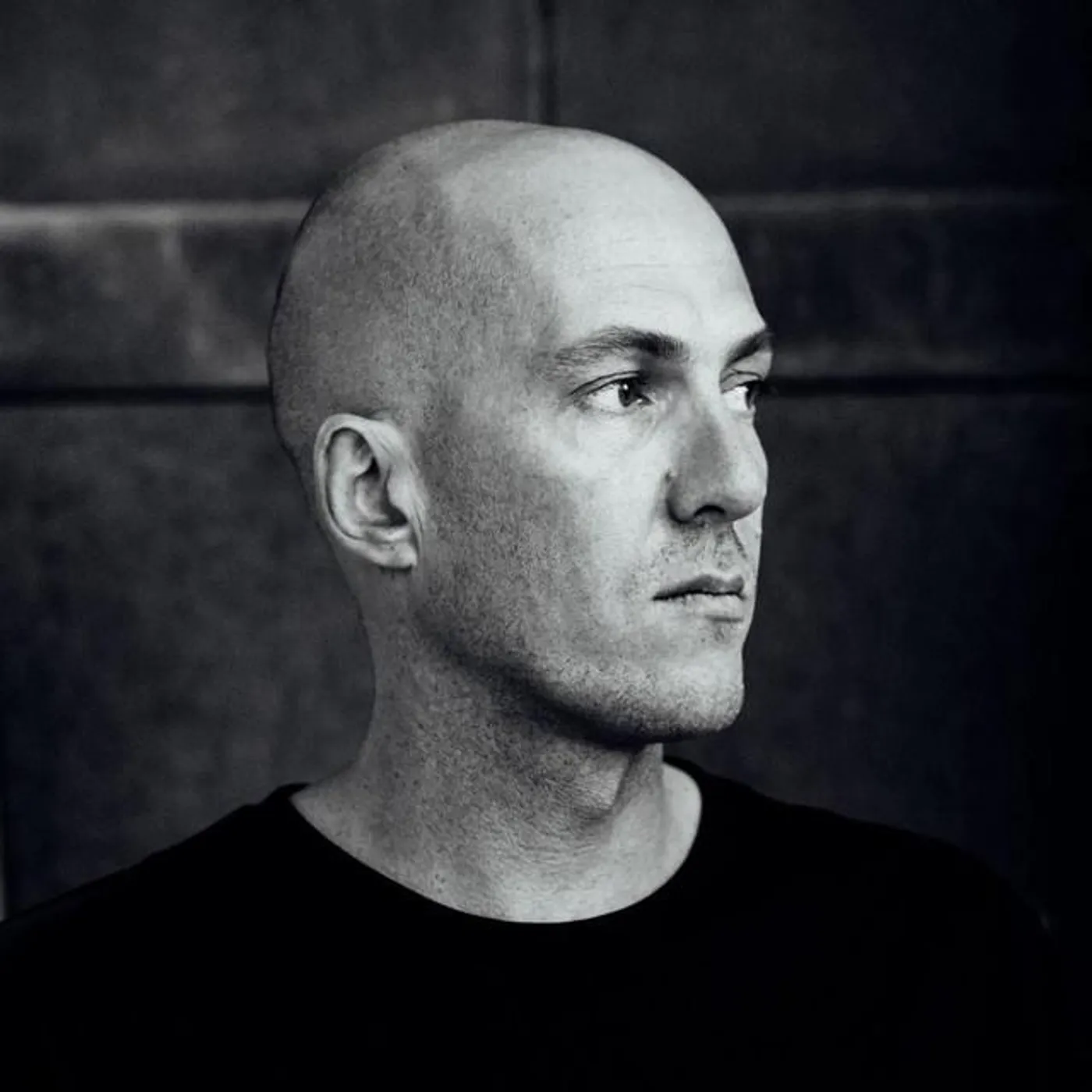 Julian Jeweil Brand Page