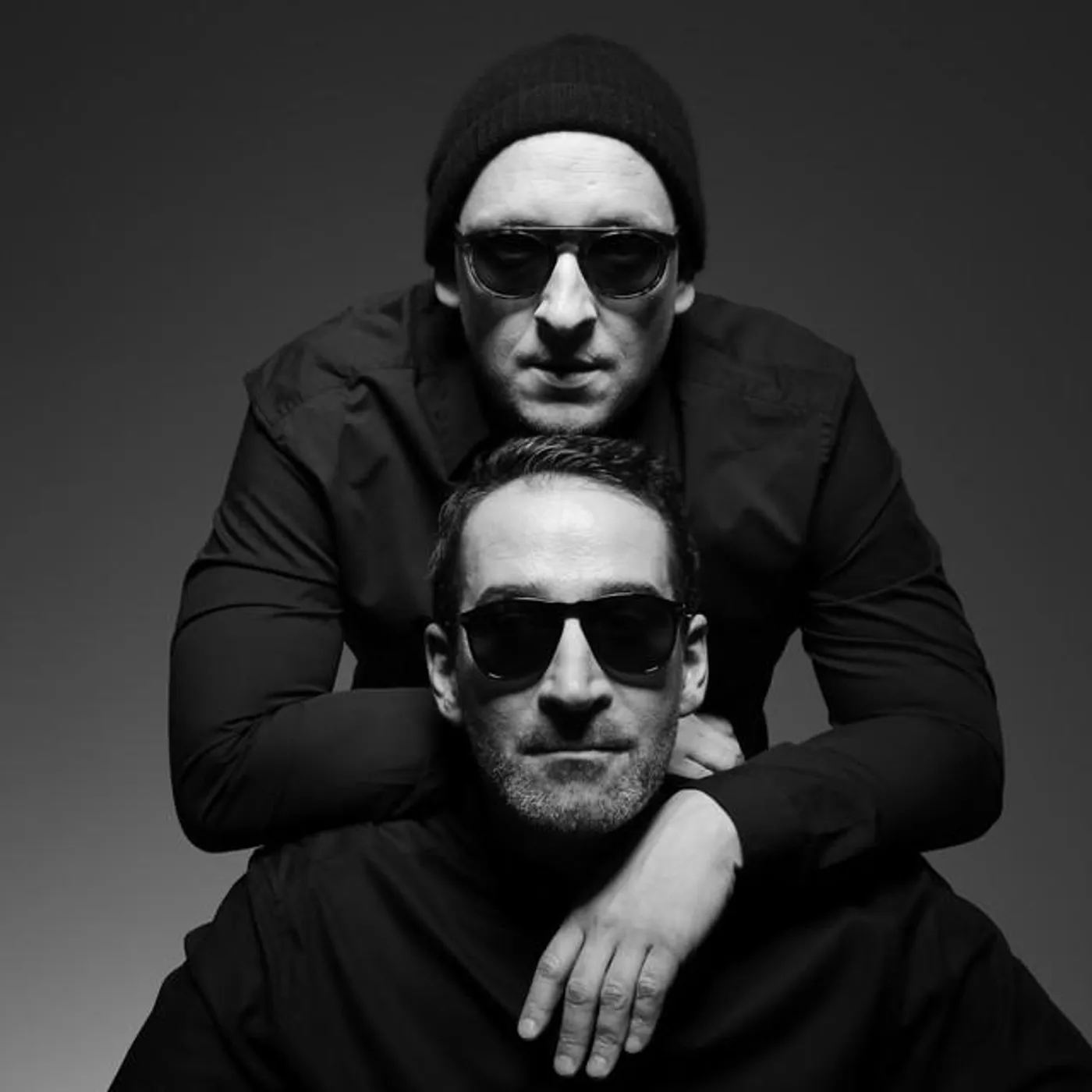 Junge Junge Brand Page