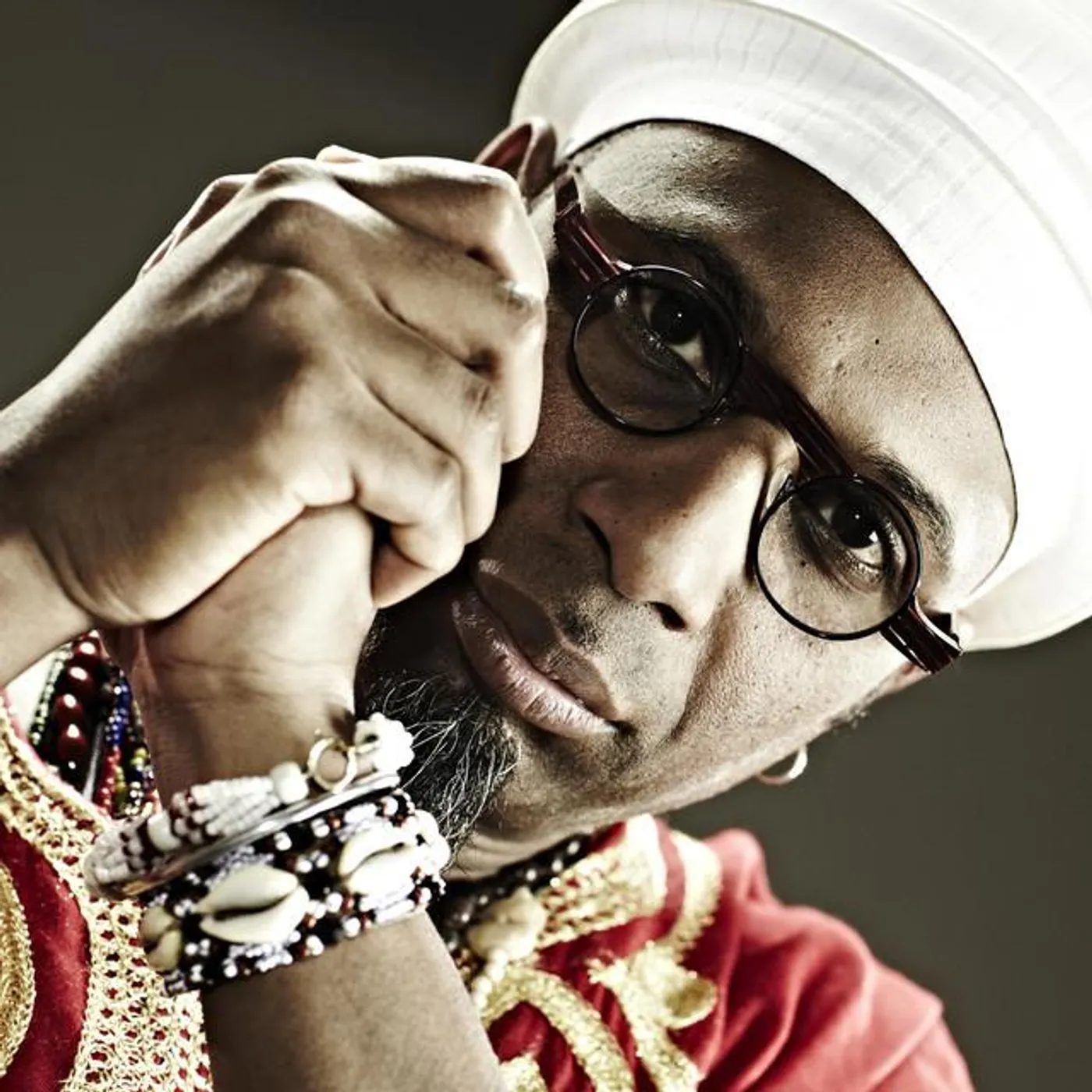 Omar Sosa Brand Page