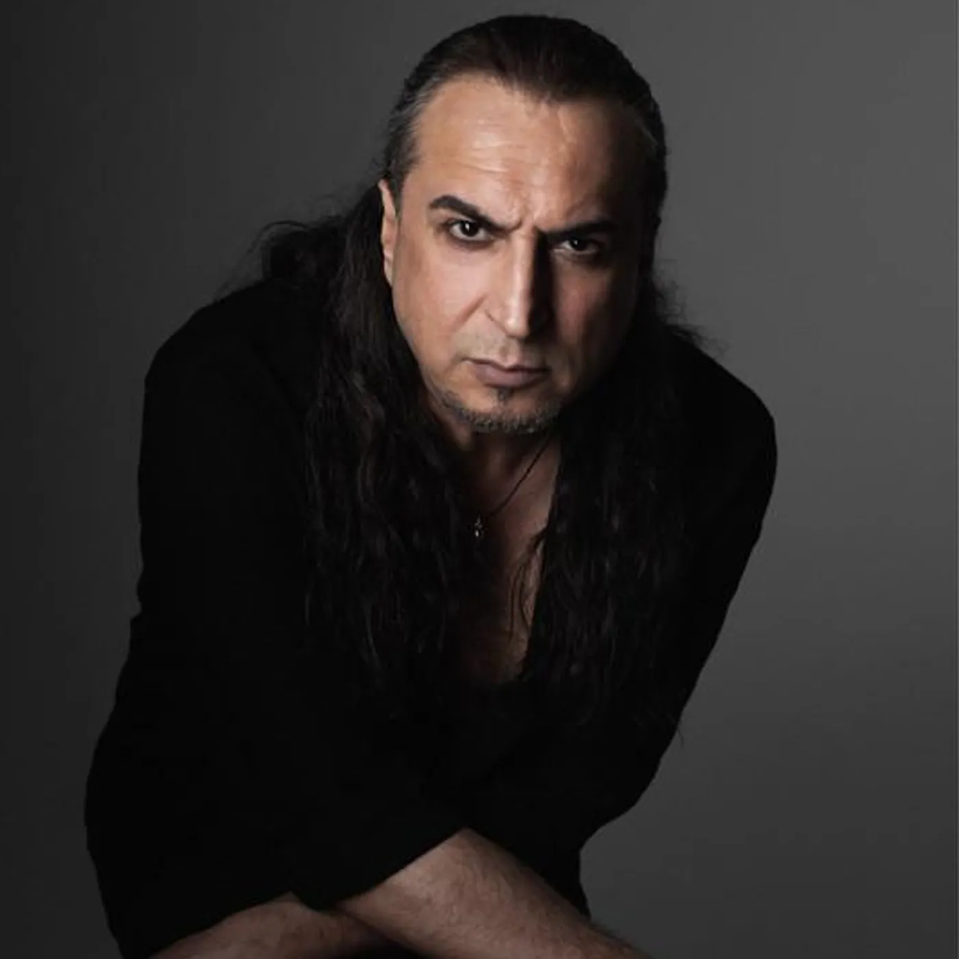 Ogün Sanlısoy Brand Page