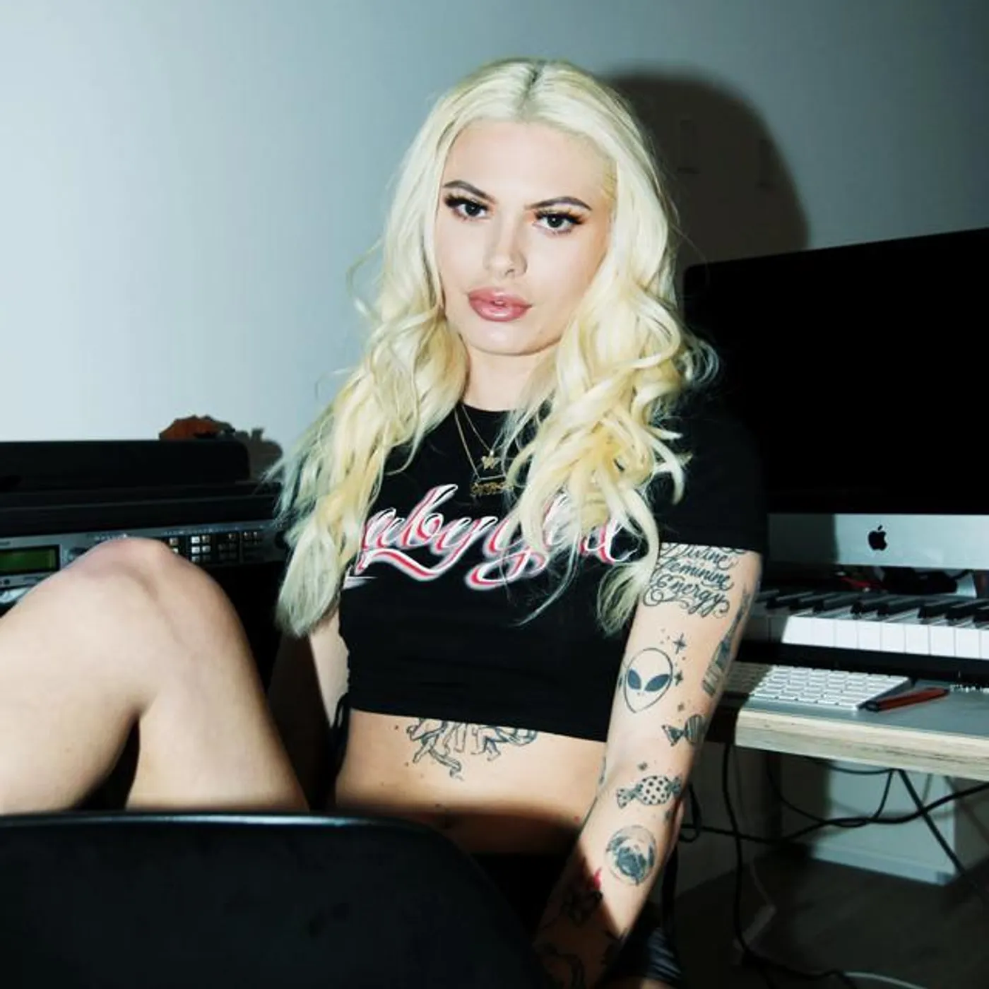 OGAQUAFINA Brand Page