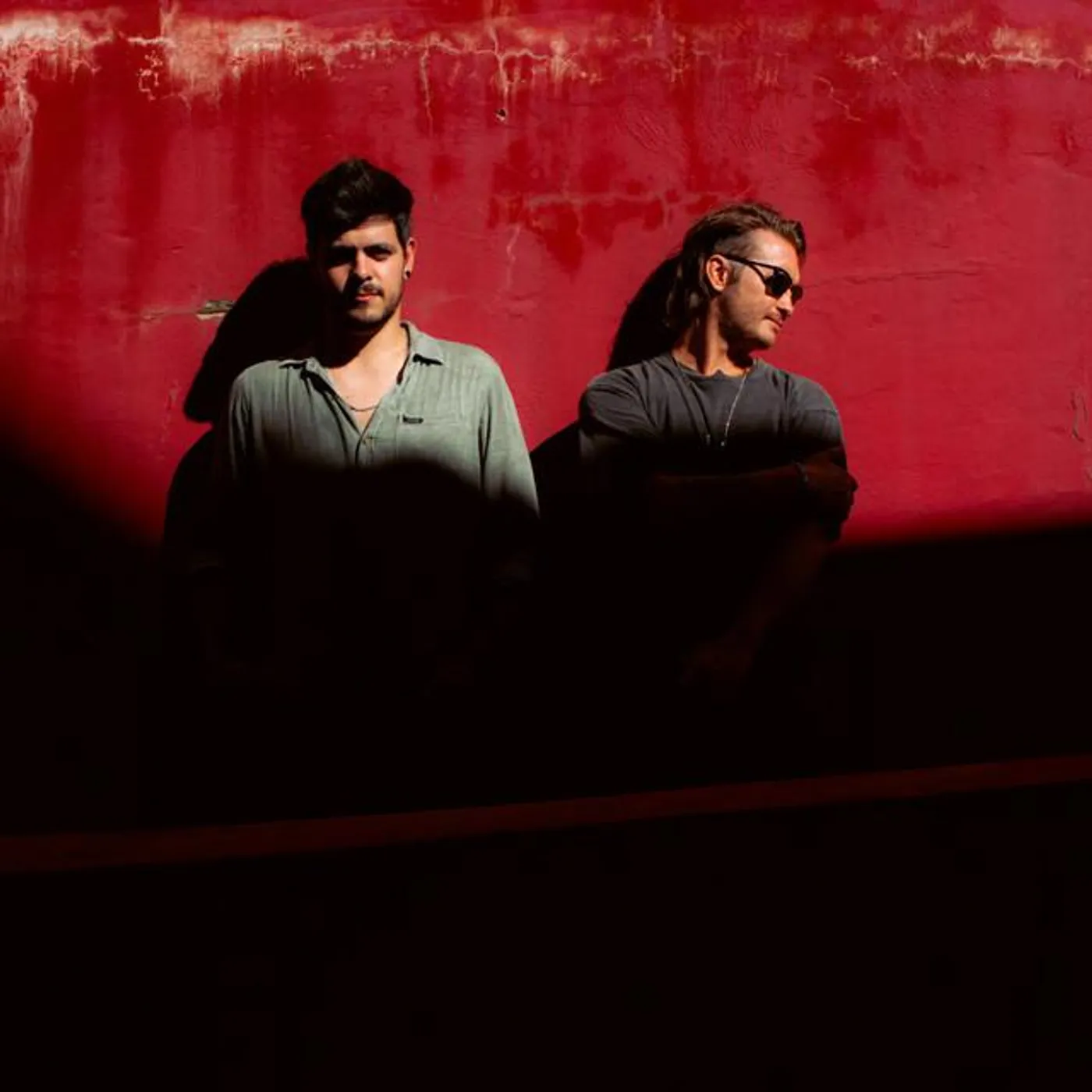 Oliver & Tom Brand Page