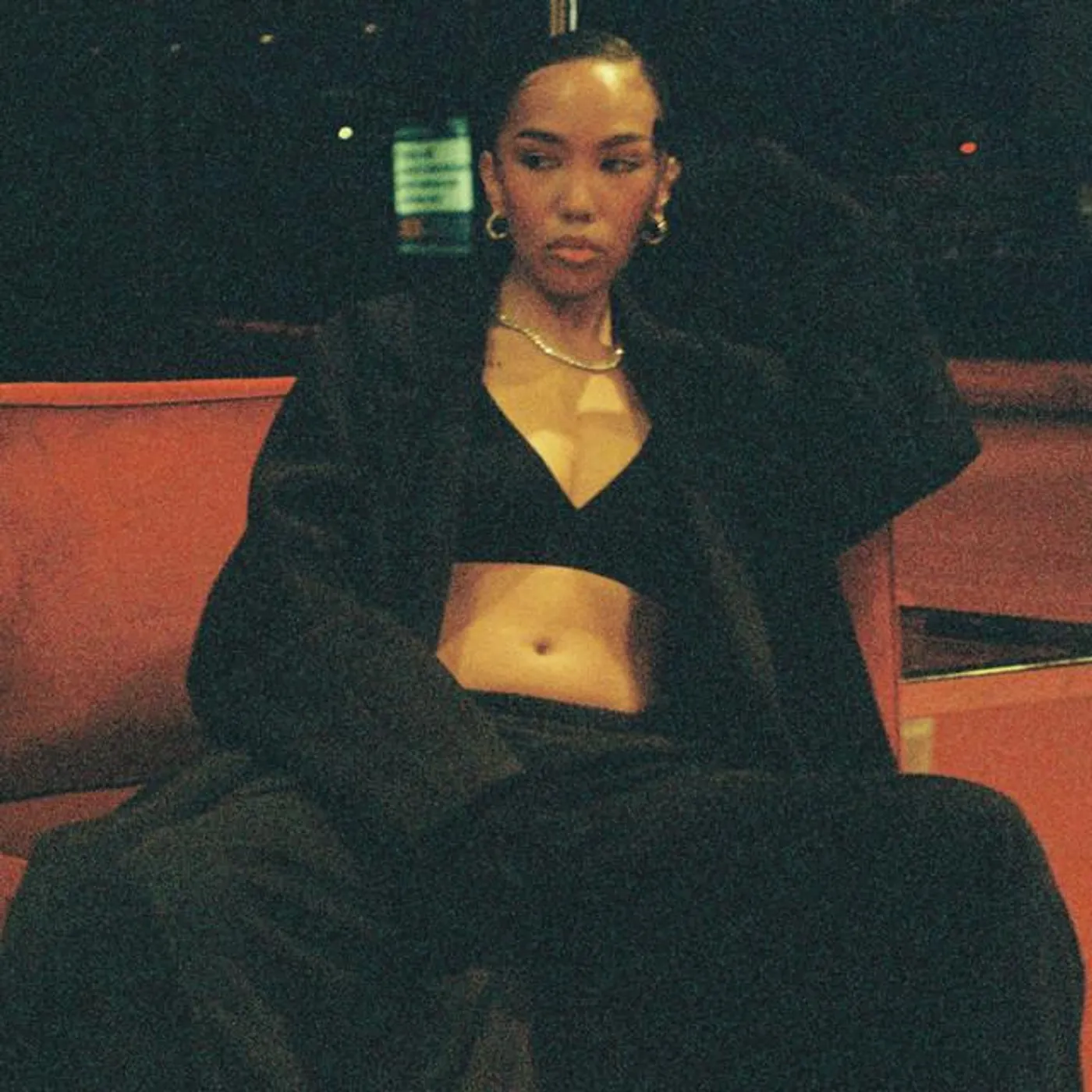 Olivia Escuyos Brand Page