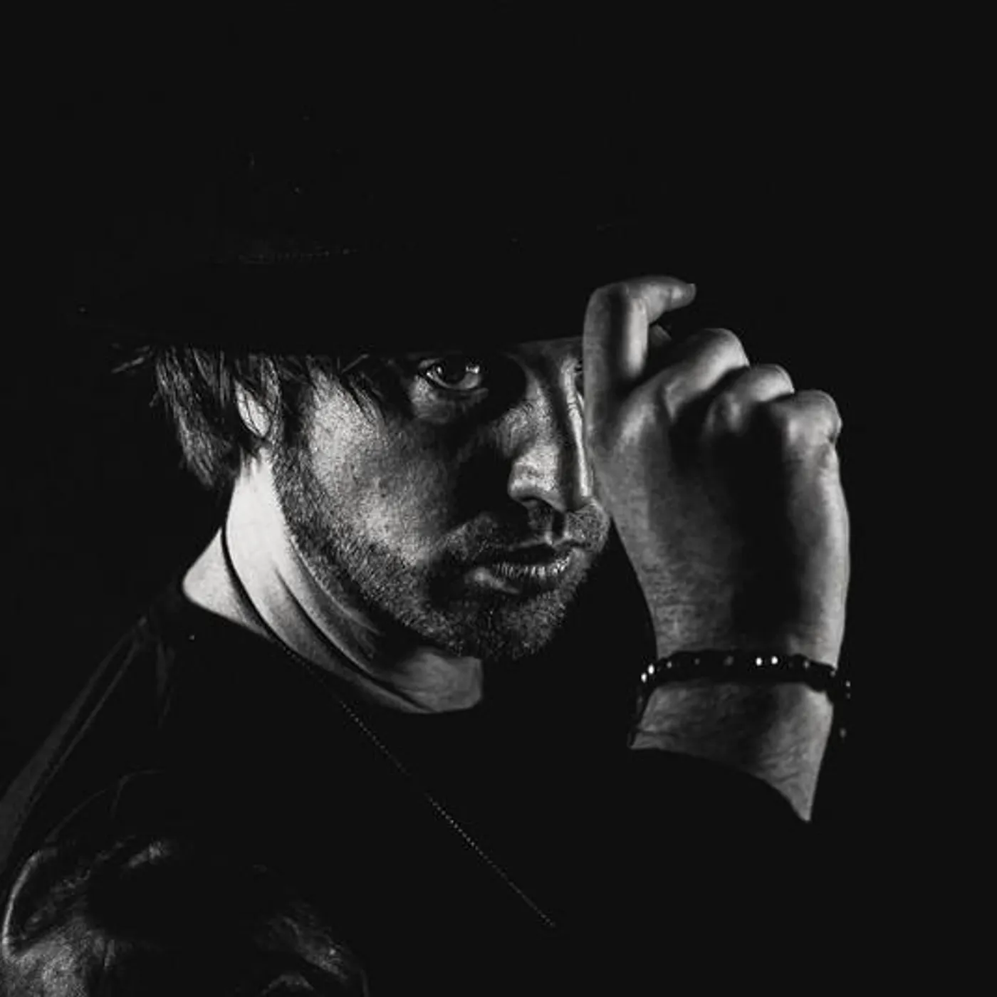 Olivier Weiter Brand Page