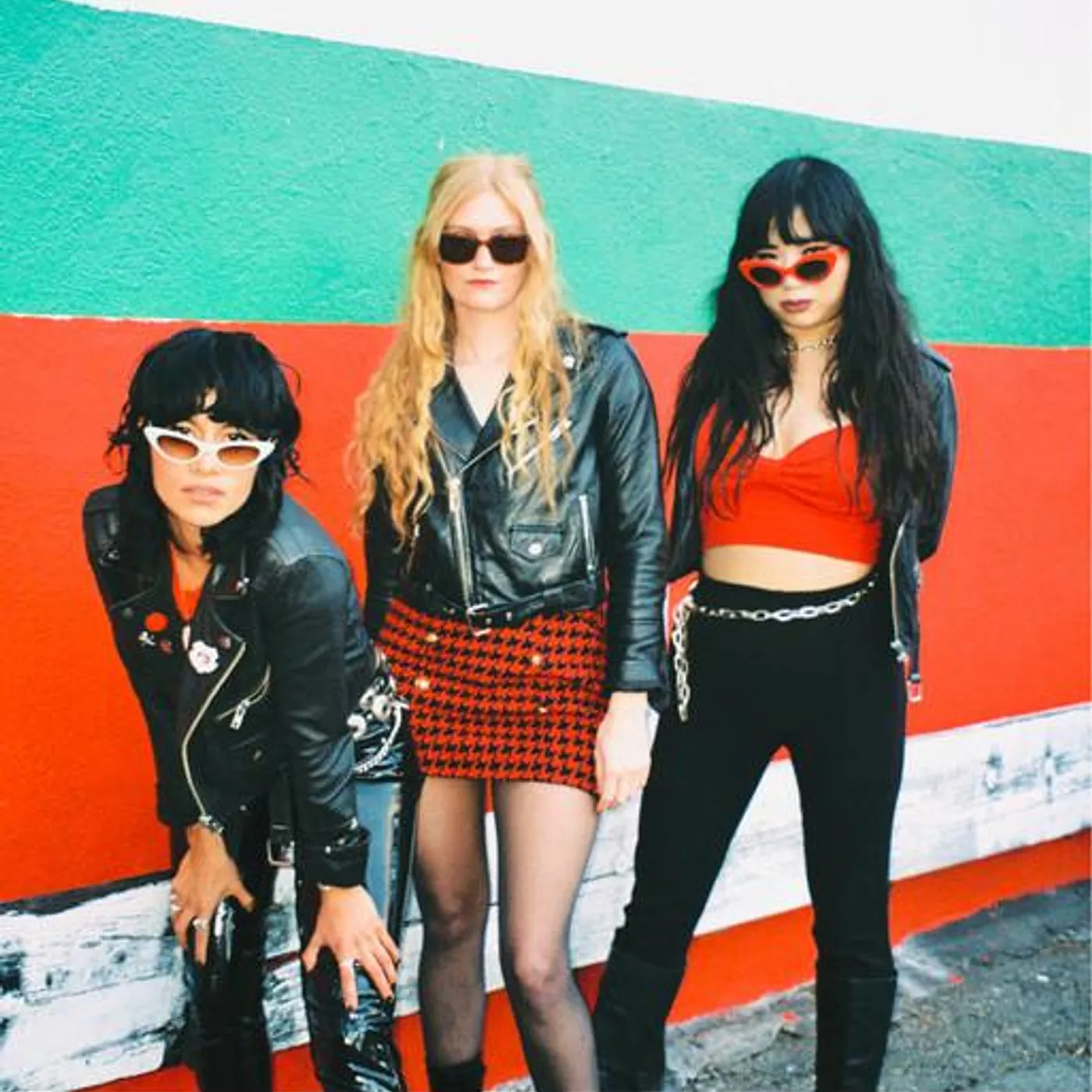 L.A. WITCH Brand Page