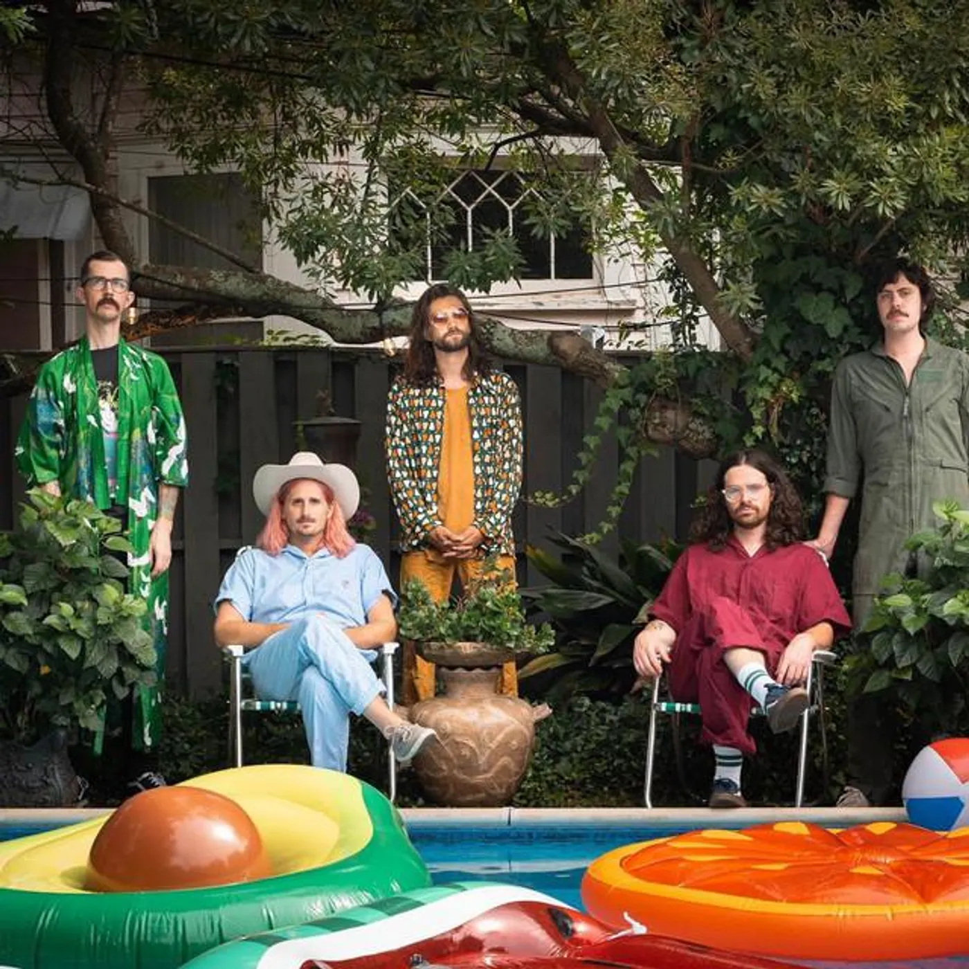 Lo Talker Brand Page