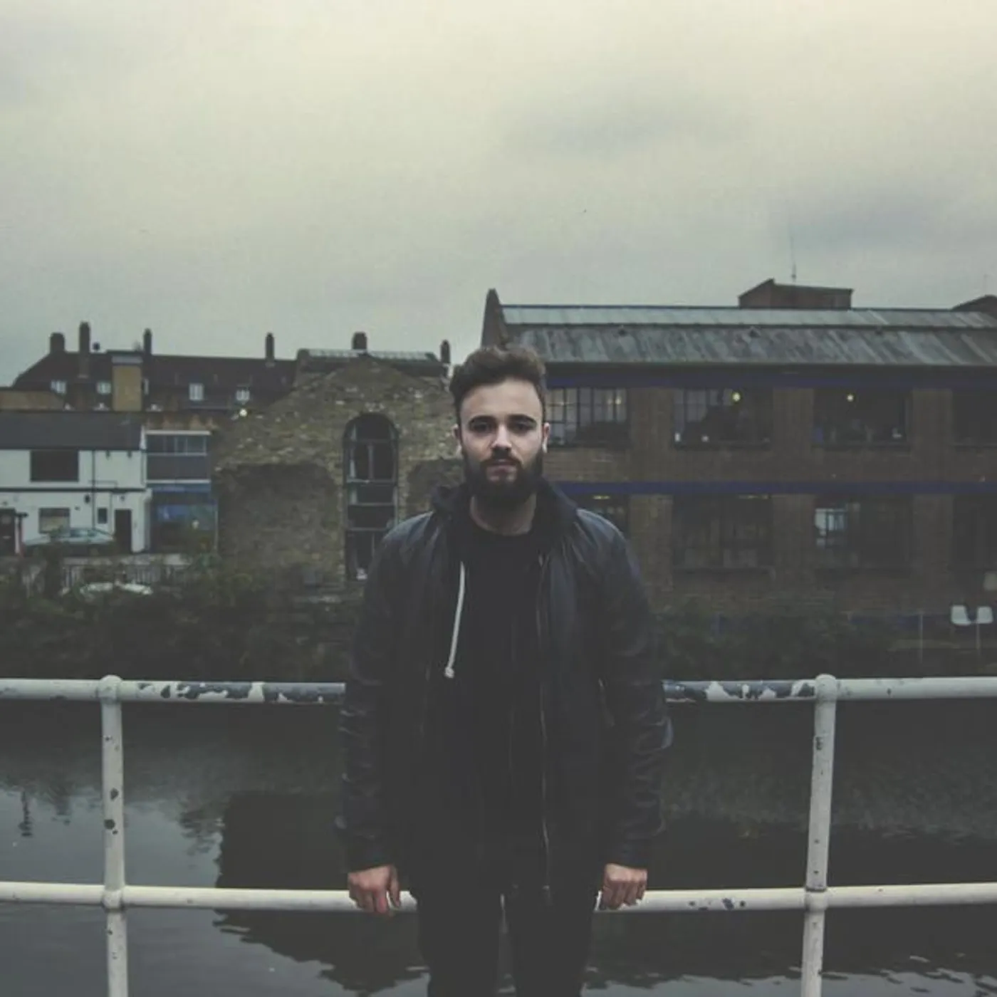 Lock Eyes Brand Page