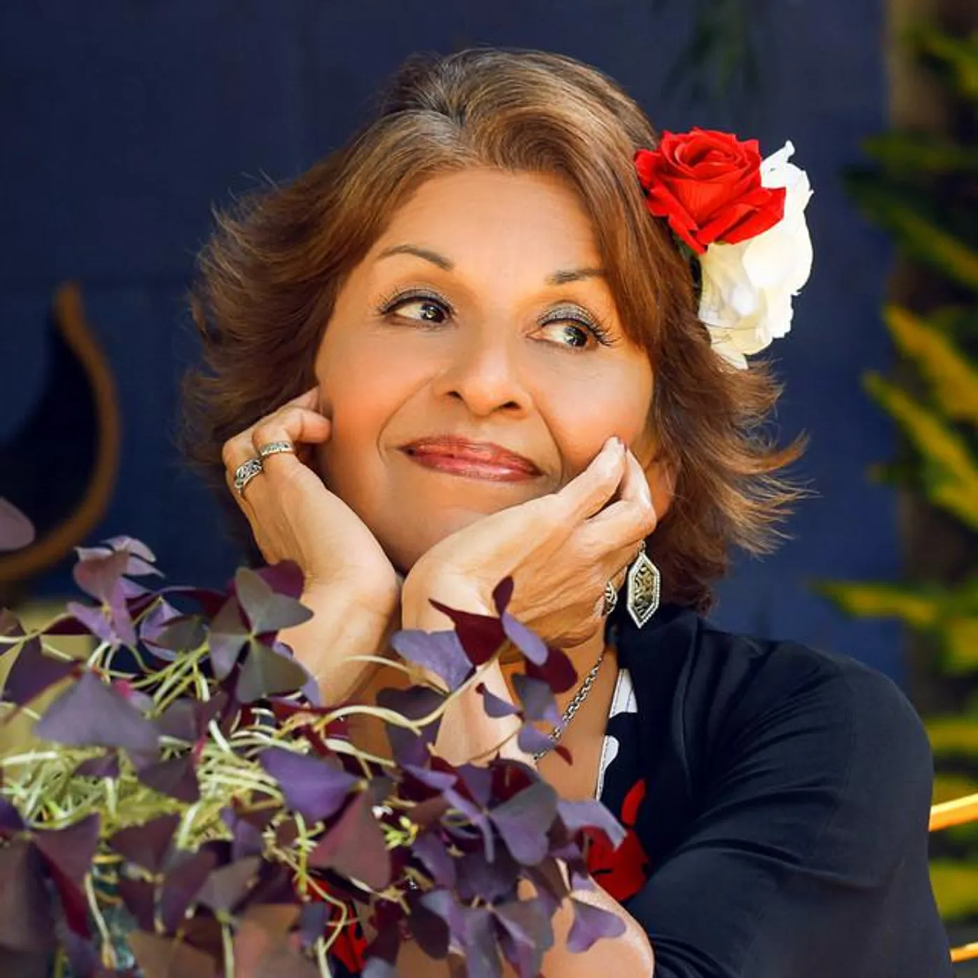 Lorraina Marro Brand Page