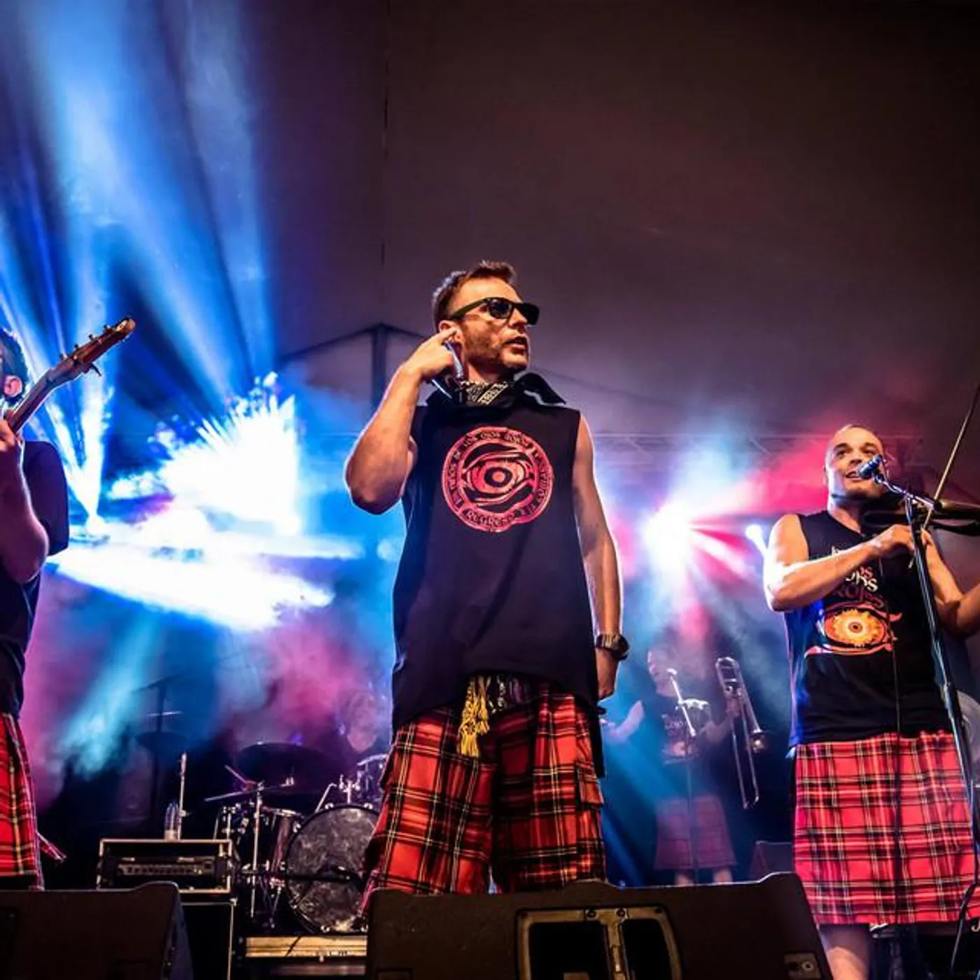 Los niños de los ojos rojos