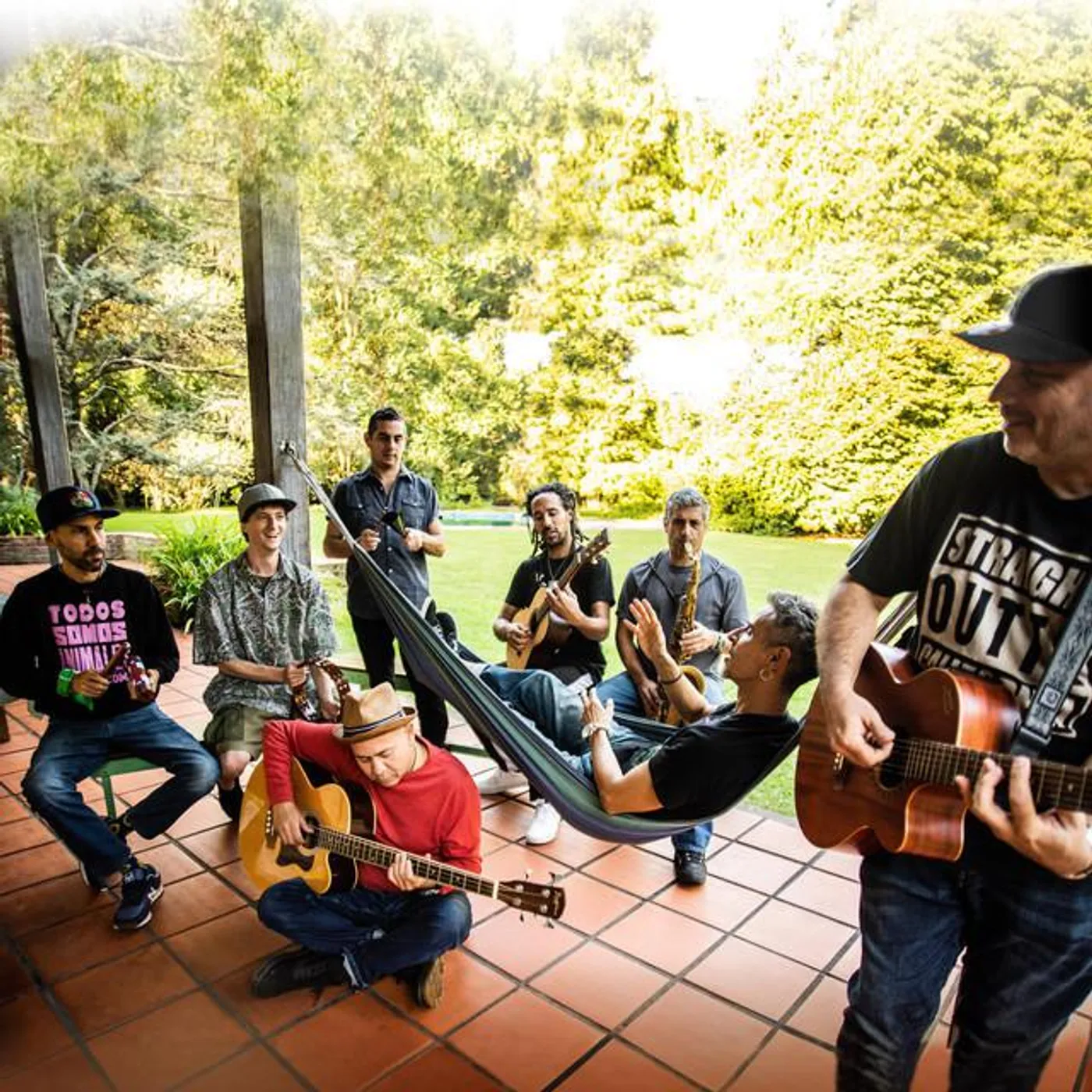 Los Cafres Brand Page