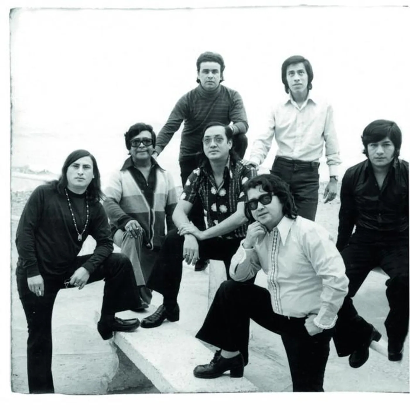 Los Destellos Brand Page