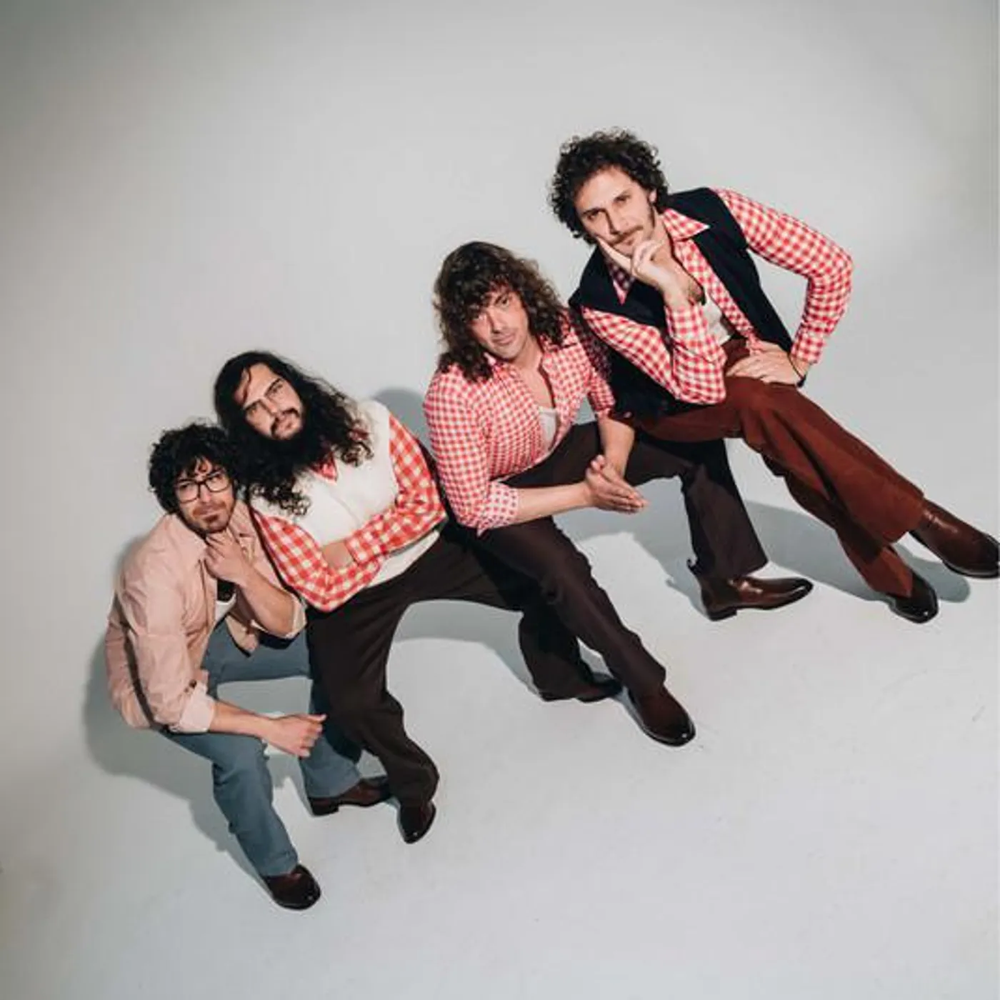 Los Estanques Brand Page