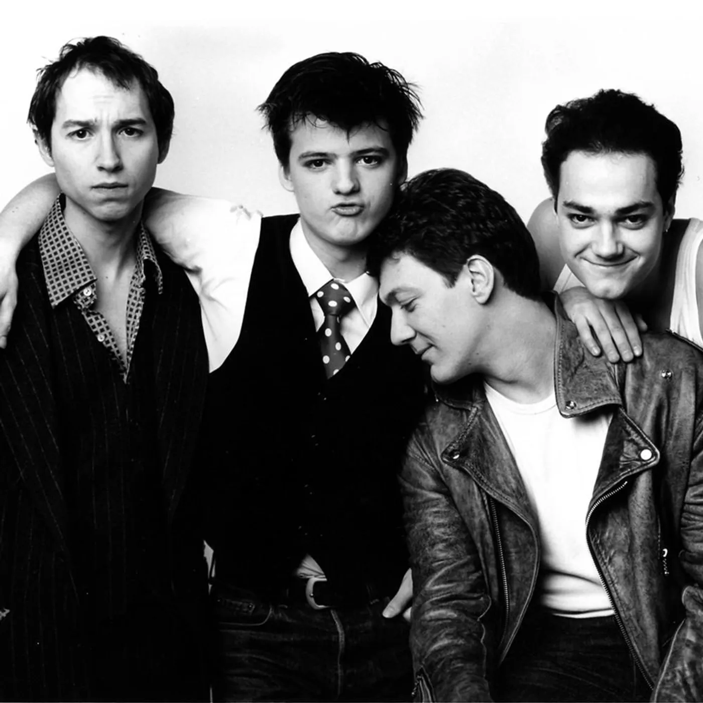 Los Ronaldos Brand Page