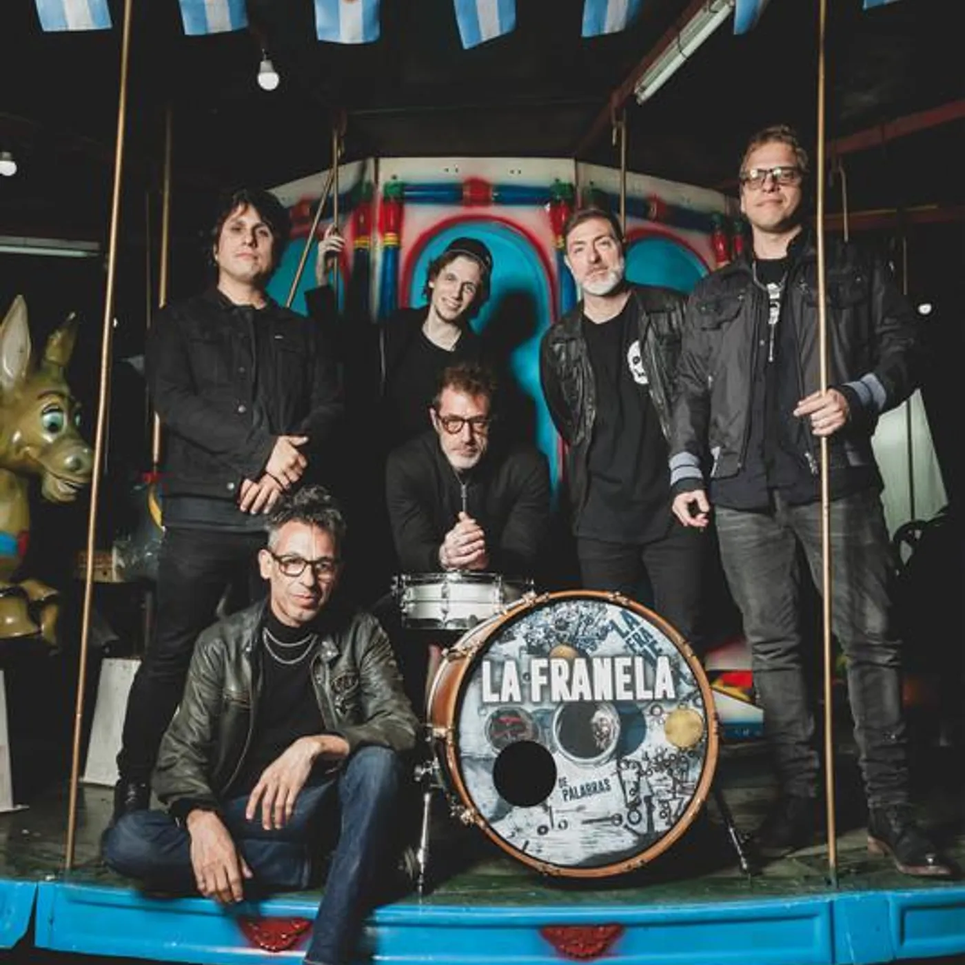 La Franela Brand Page