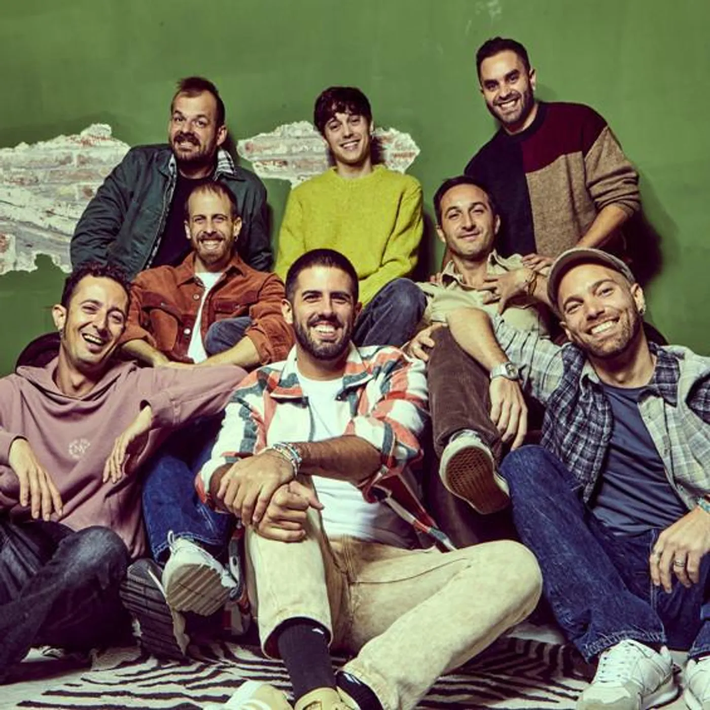 La Pegatina Brand Page