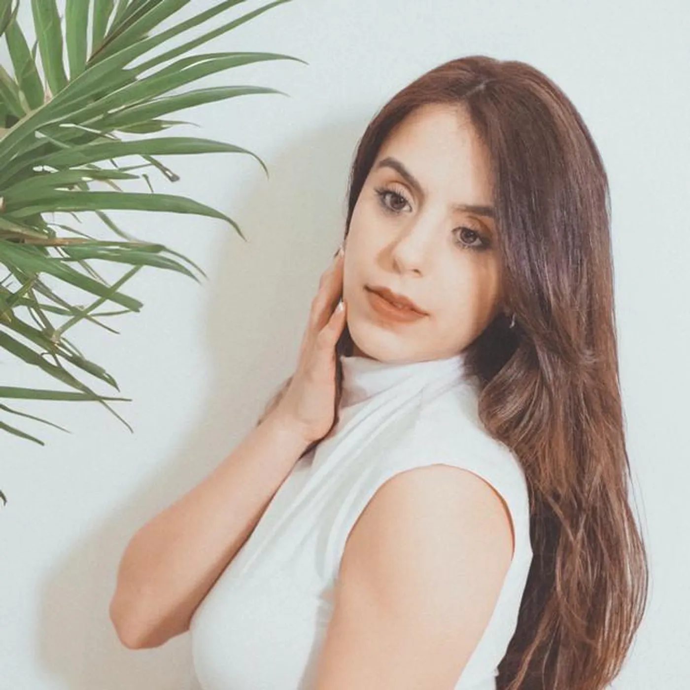 Laela Giovanna Brand Page