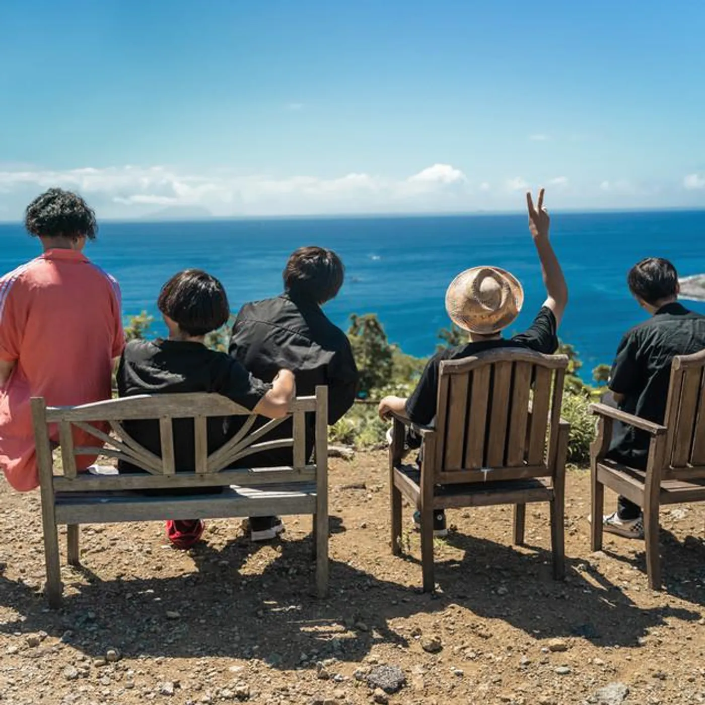 LAID BACK OCEAN Brand Page