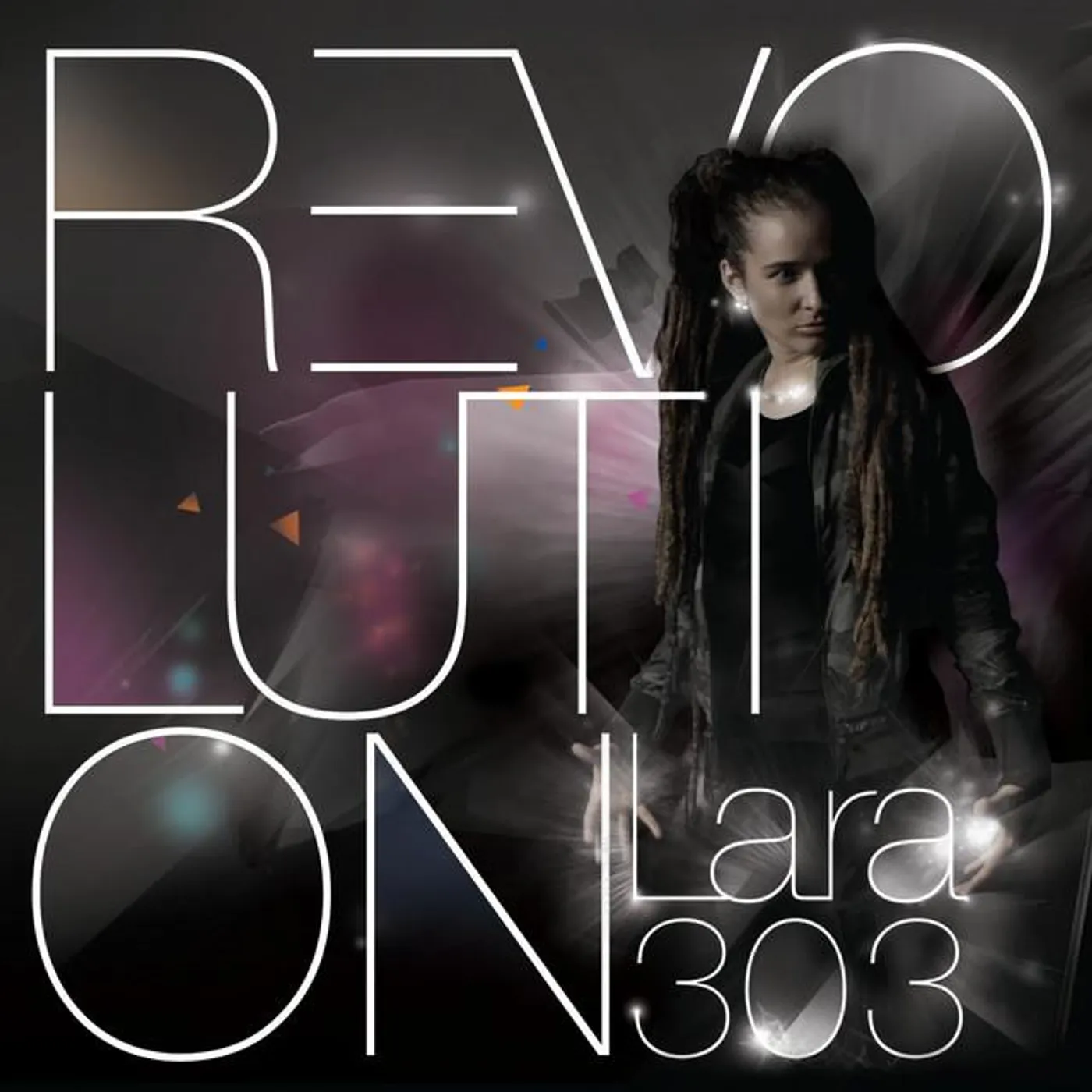 Lara 303