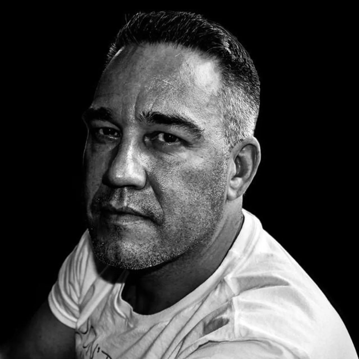 Lars Behrenroth Brand Page